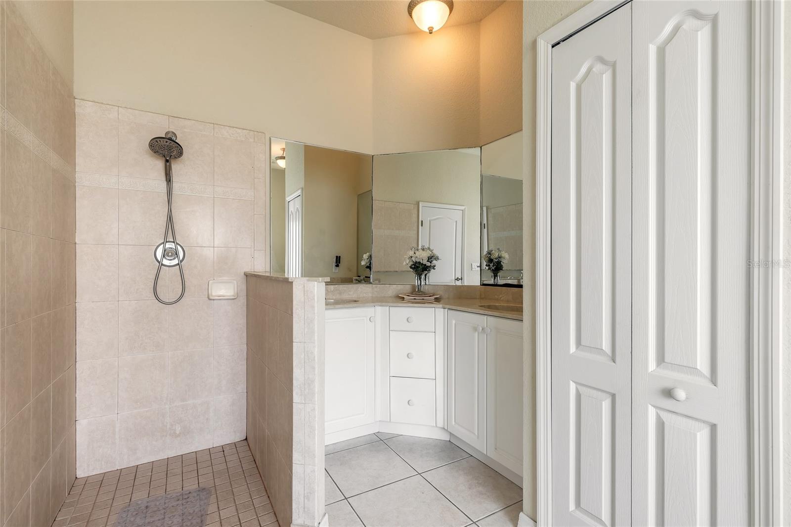 Single Family Residence at 8 LAMOYNE LN, PALM COAST, photo 10 of 48