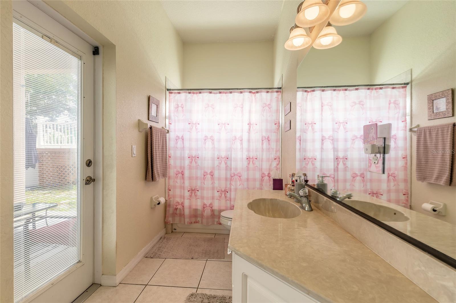 Single Family Residence at 8 LAMOYNE LN, PALM COAST, photo 15 of 48