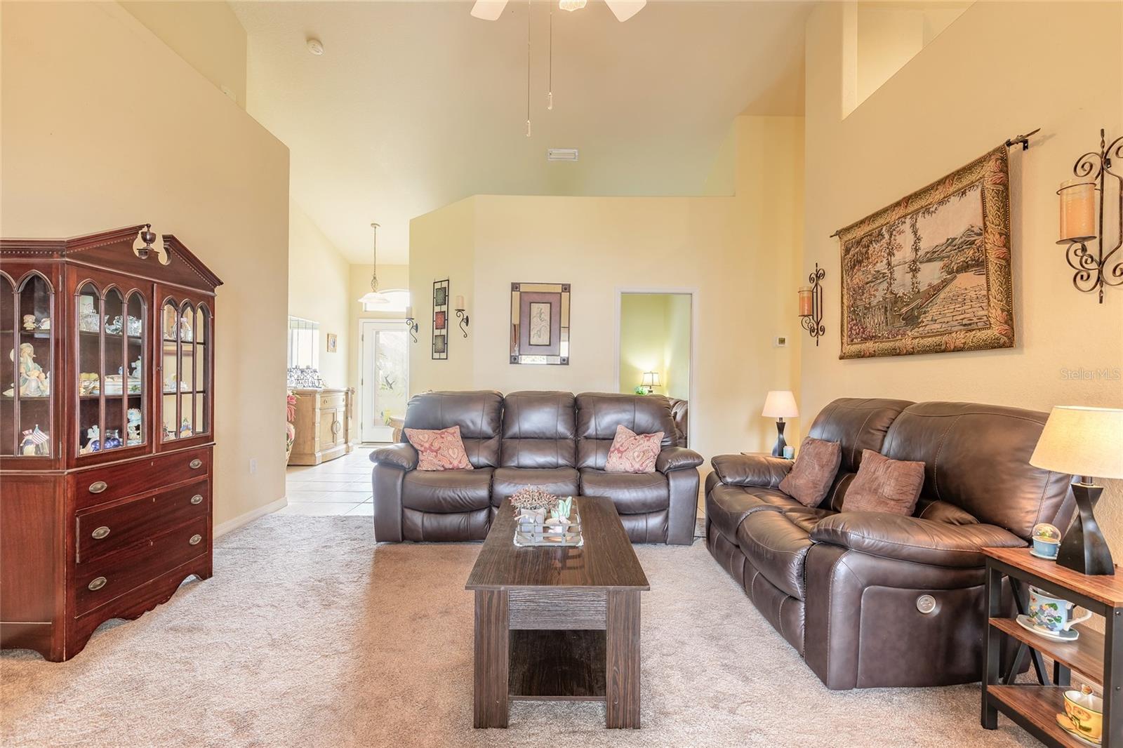 Single Family Residence at 8 LAMOYNE LN, PALM COAST, photo 24 of 48