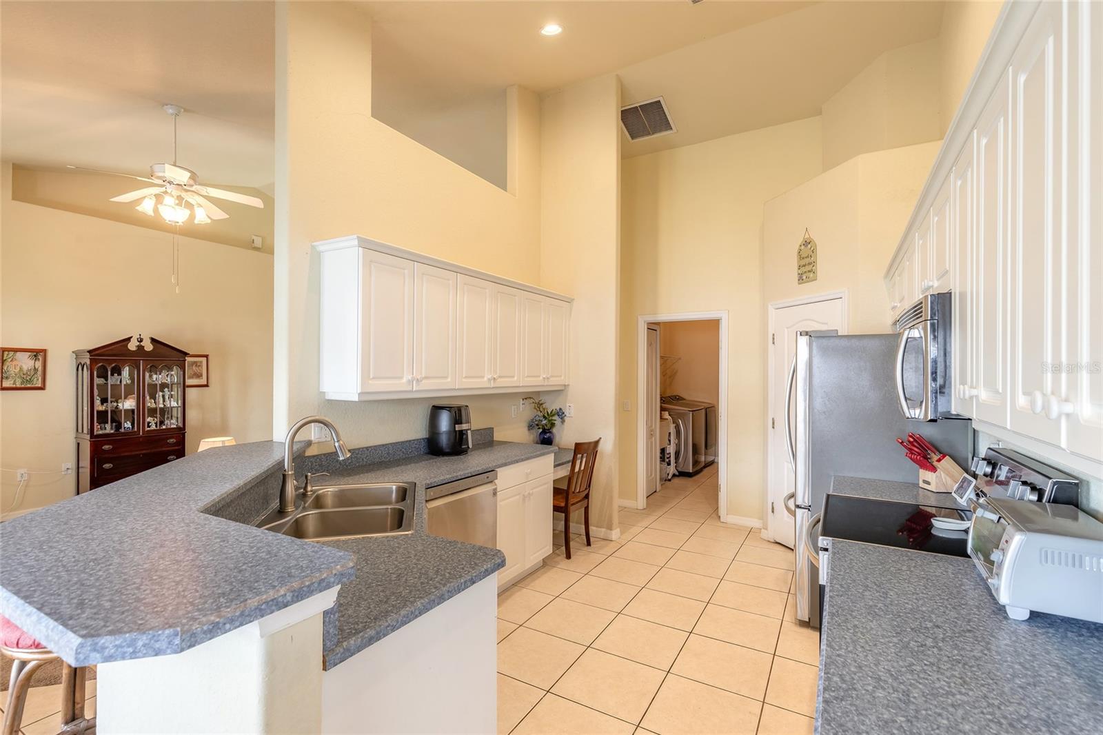 Single Family Residence at 8 LAMOYNE LN, PALM COAST, photo 28 of 48