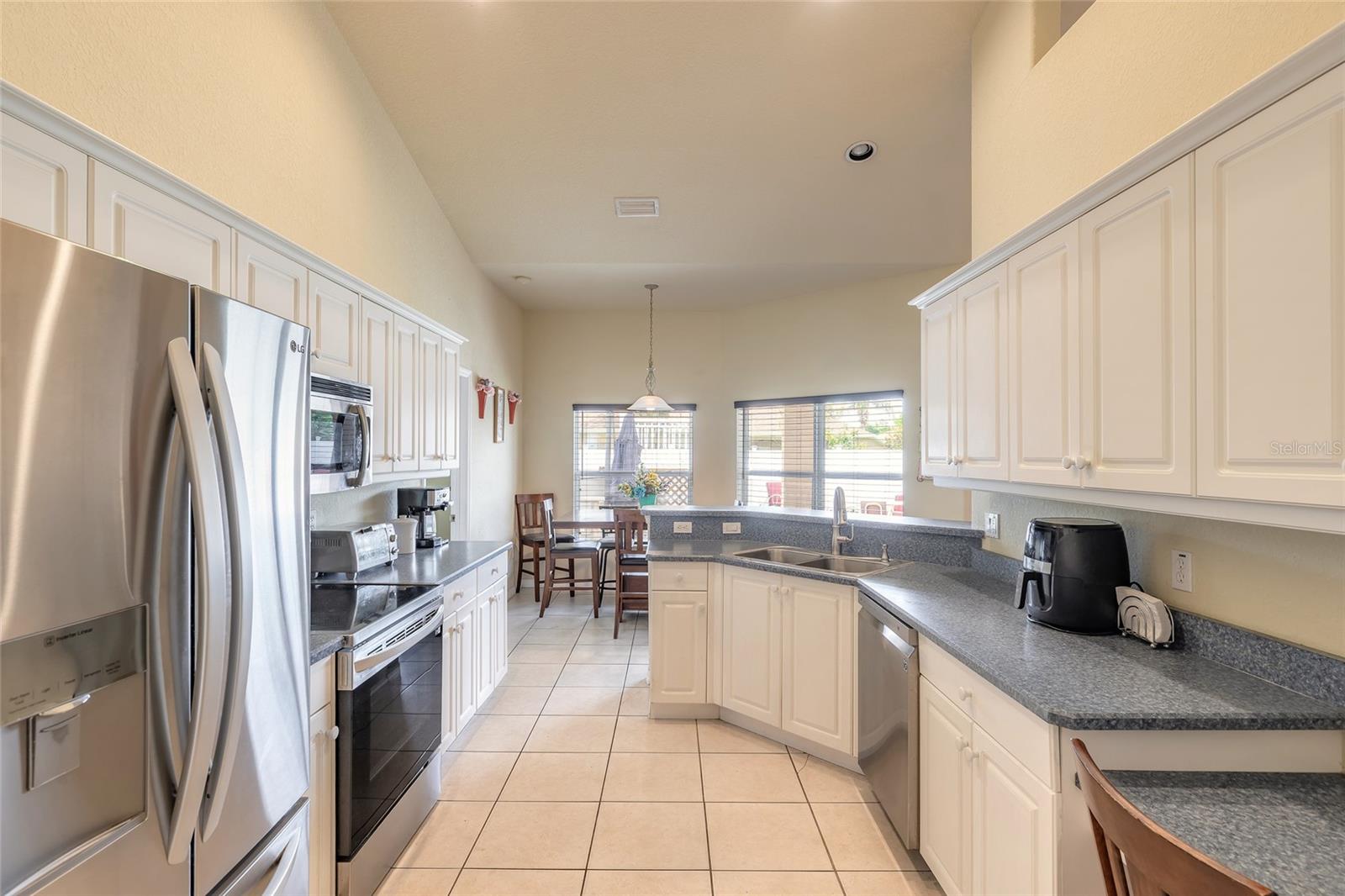 Single Family Residence at 8 LAMOYNE LN, PALM COAST, photo 30 of 48
