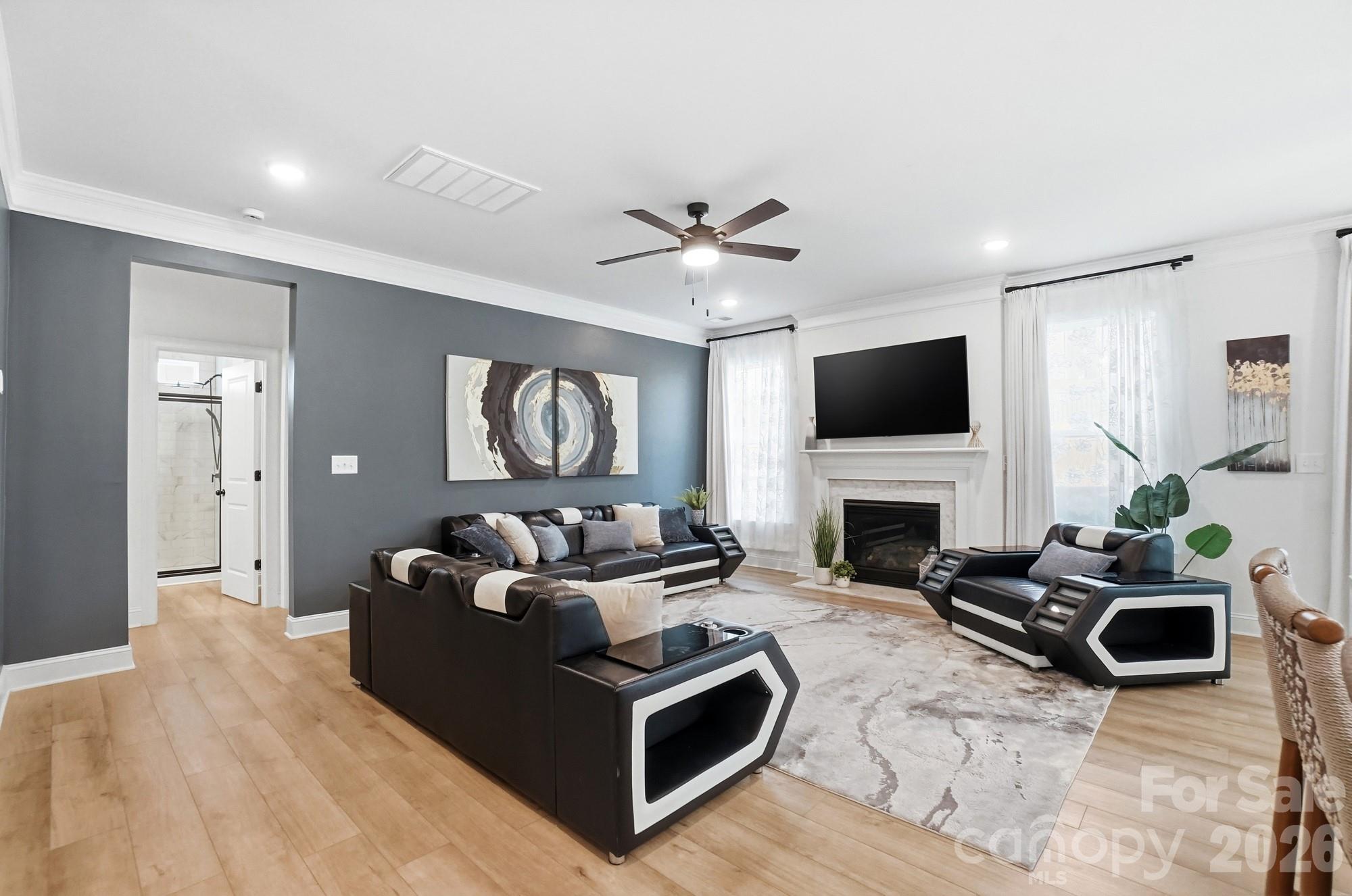 Single Family Residence at 117 Ballantree Road, Mooresville, photo 13 of 48