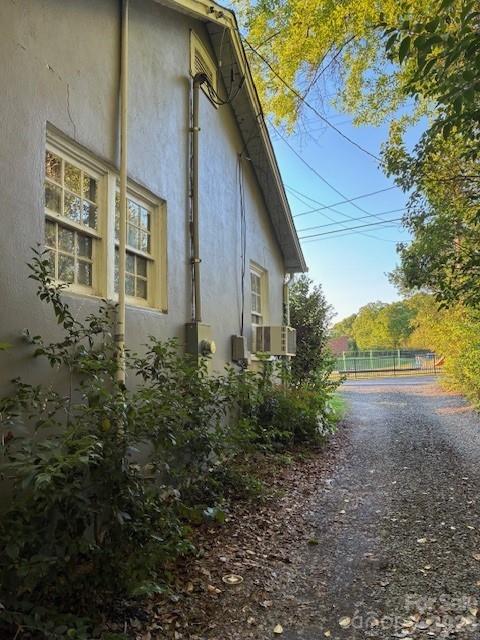 Triplex at 930 S Miller Street, Gastonia, photo 3 of 24