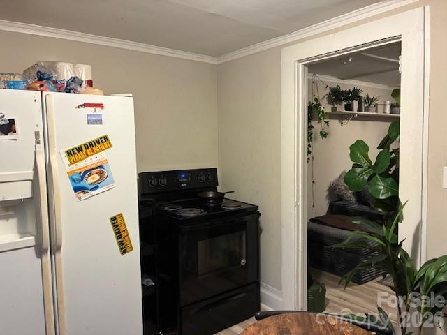 Triplex at 930 S Miller Street, Gastonia, photo 17 of 24