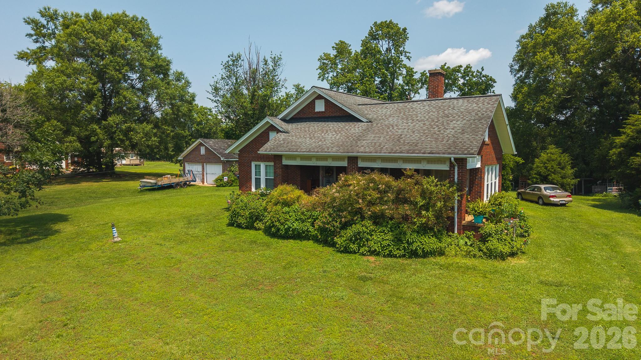 Single Family Residence at 1040 NC 90 Highway W, Taylorsville, photo 16 of 34
