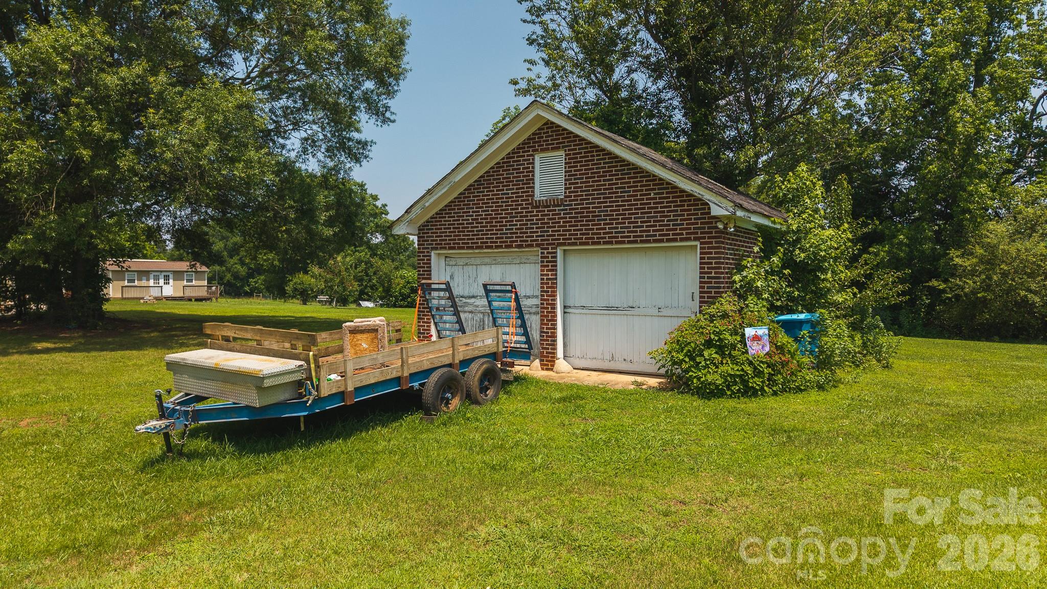 Single Family Residence at 1040 NC 90 Highway W, Taylorsville, photo 28 of 34