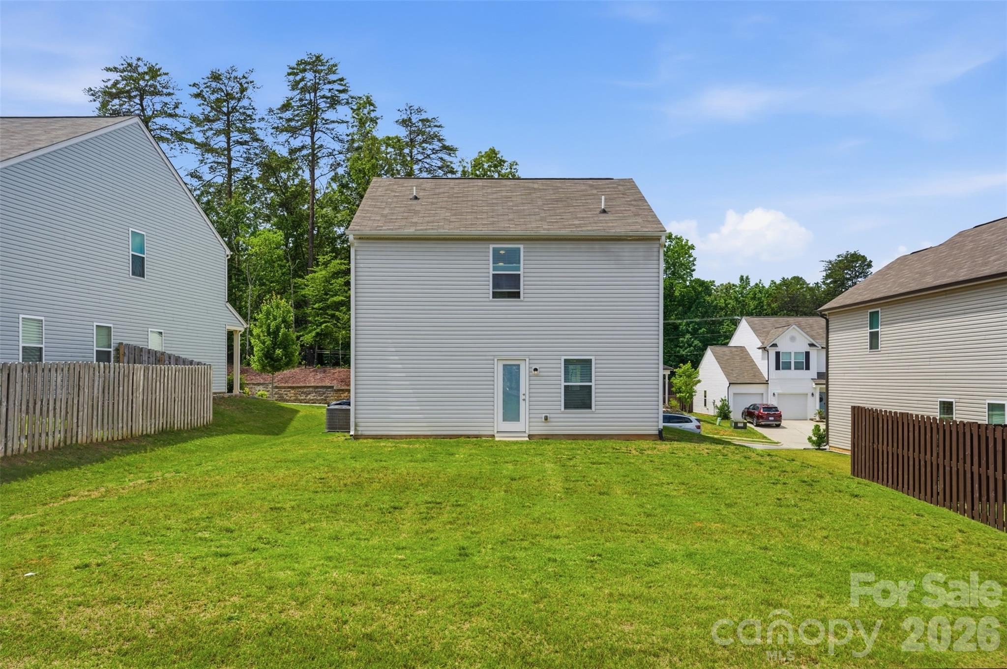Single Family Residence at 111 Buoy Lane, Statesville, photo 23 of 28