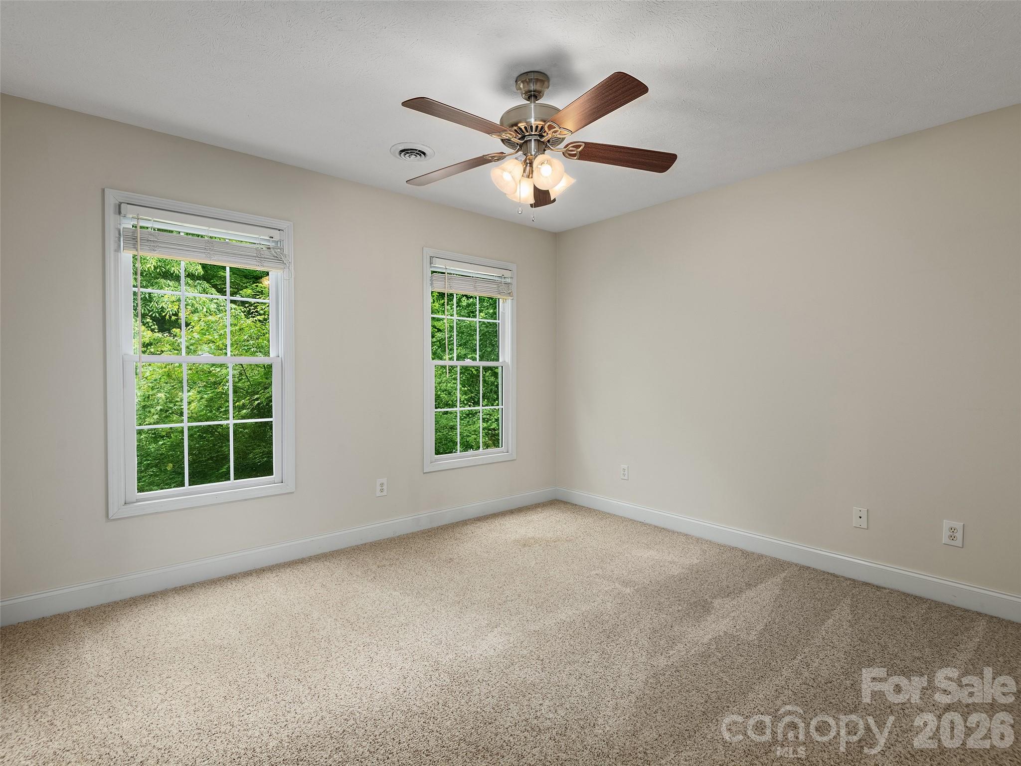 Bedroom on upper level - 48 Smokemont Drive, Arden