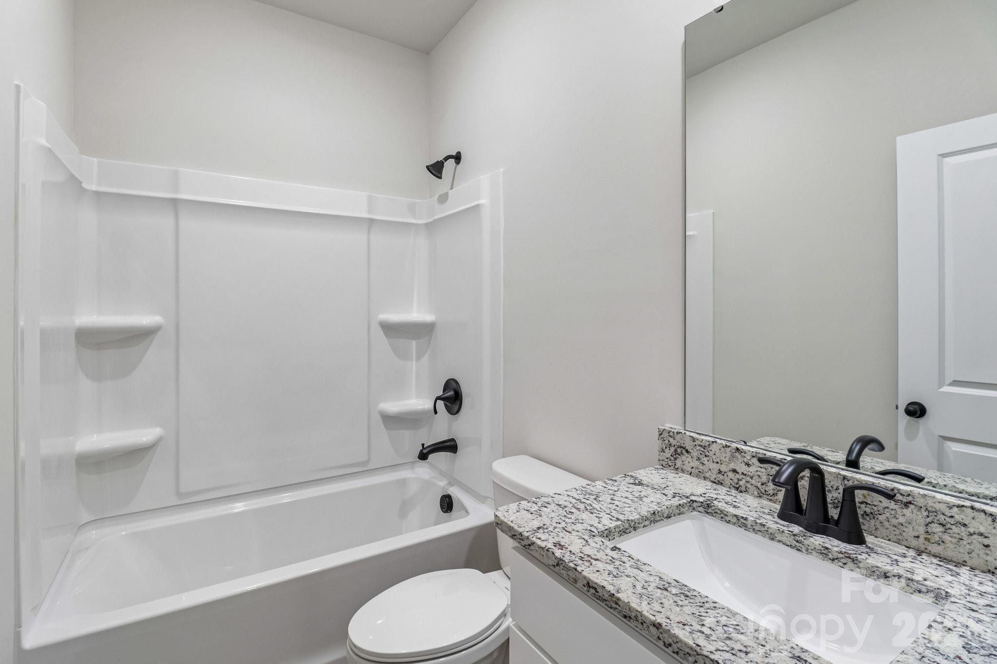 Single Family Residence at 708 Willow Estates Drive, Shelby, photo 11 of 25