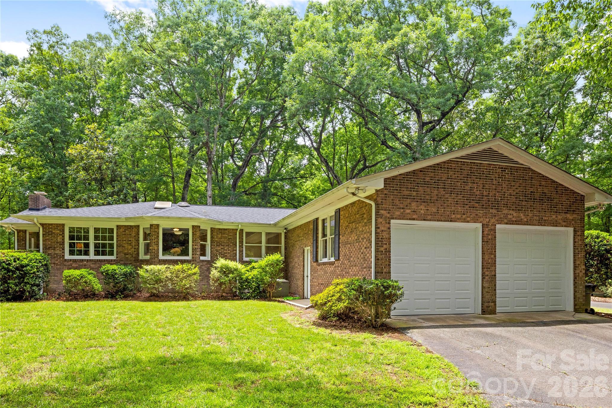 Single Family Residence at 2038 Skyway Drive, Monroe, photo 5 of 41