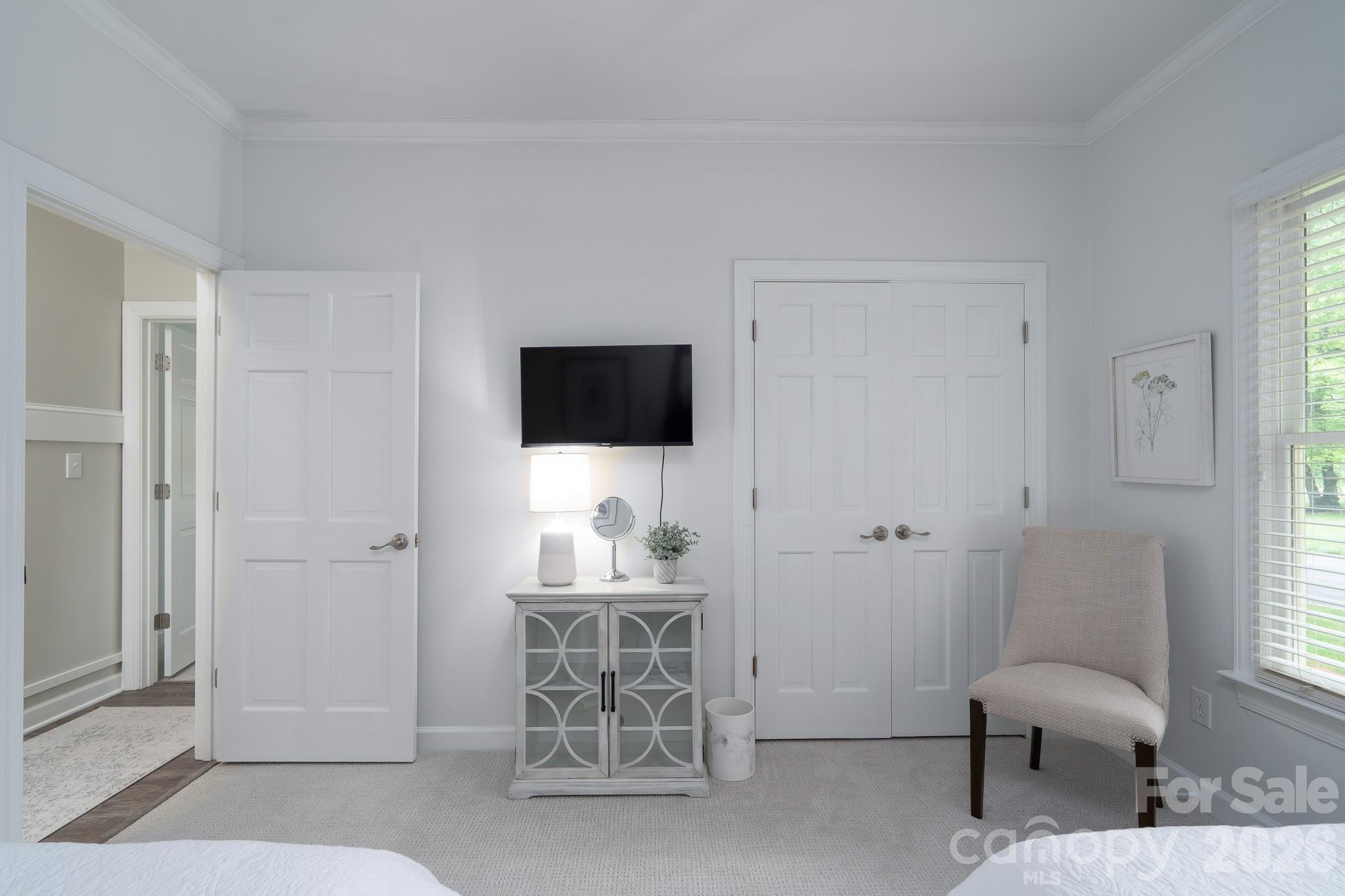 Guest Bedroom - 444 Millingport Lane, New London
