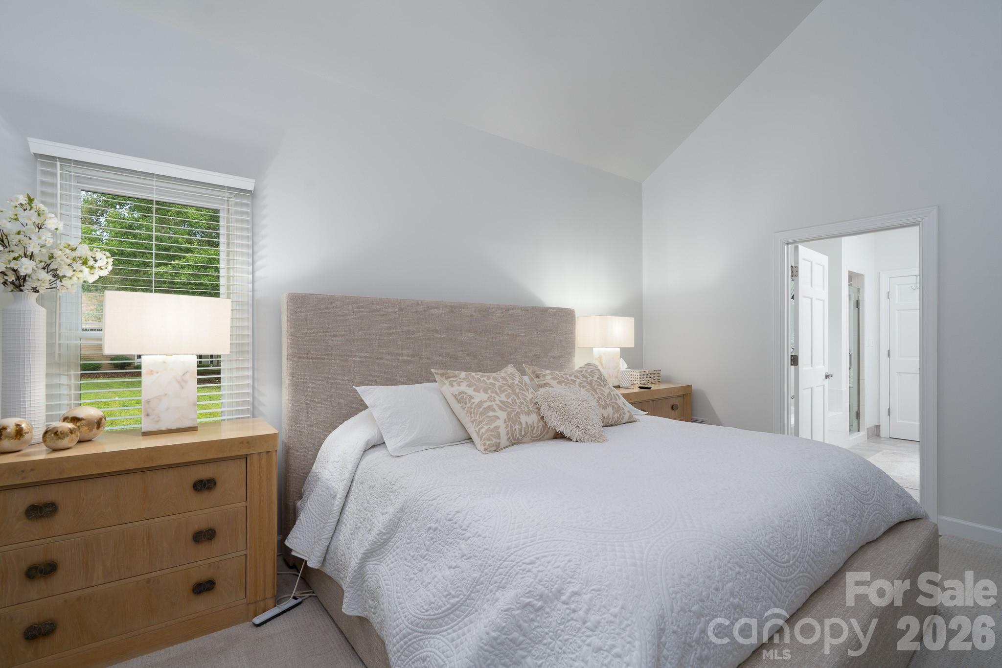 Guest Bedroom - 444 Millingport Lane, New London