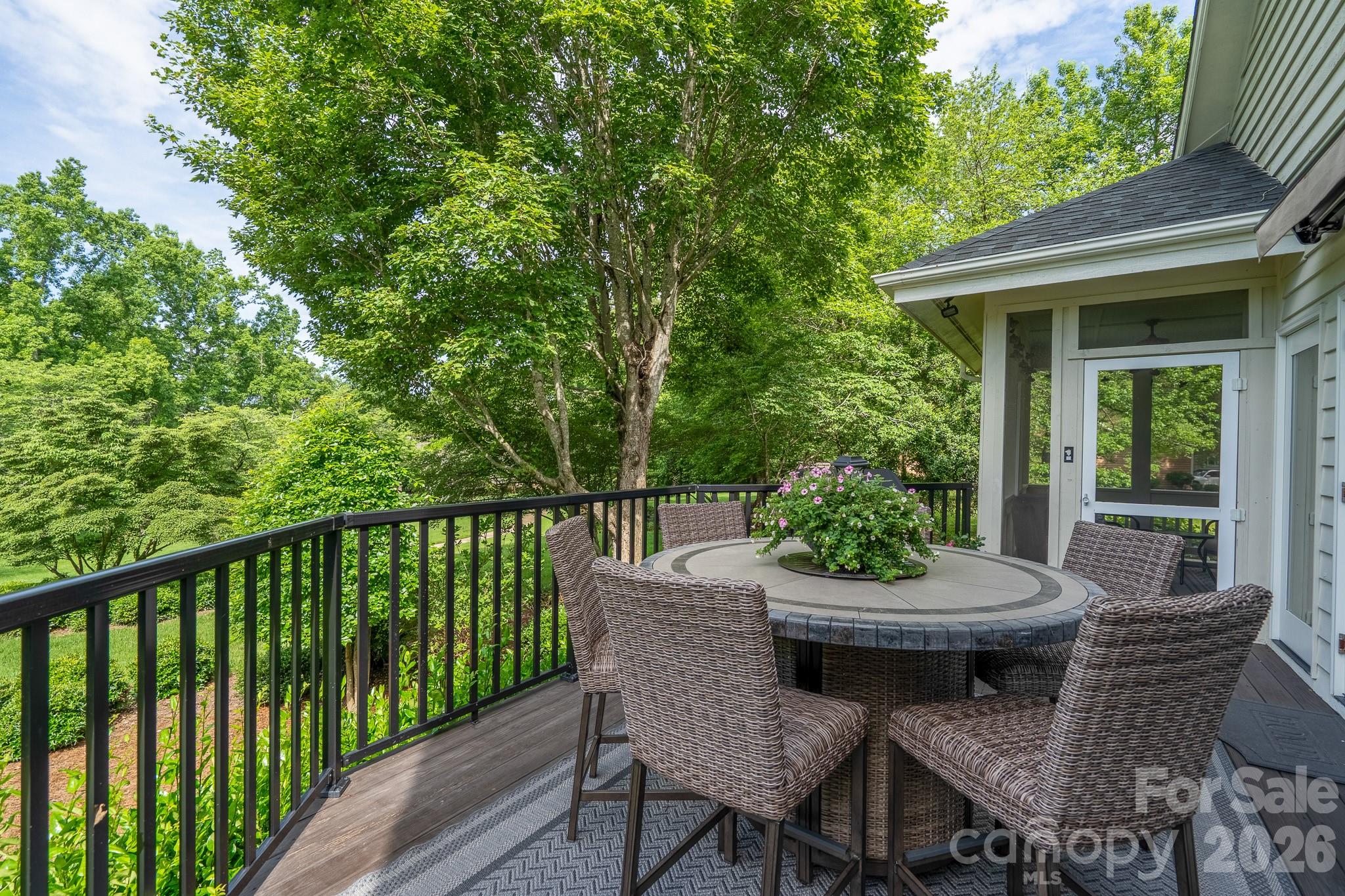 Rear Deck - 444 Millingport Lane, New London