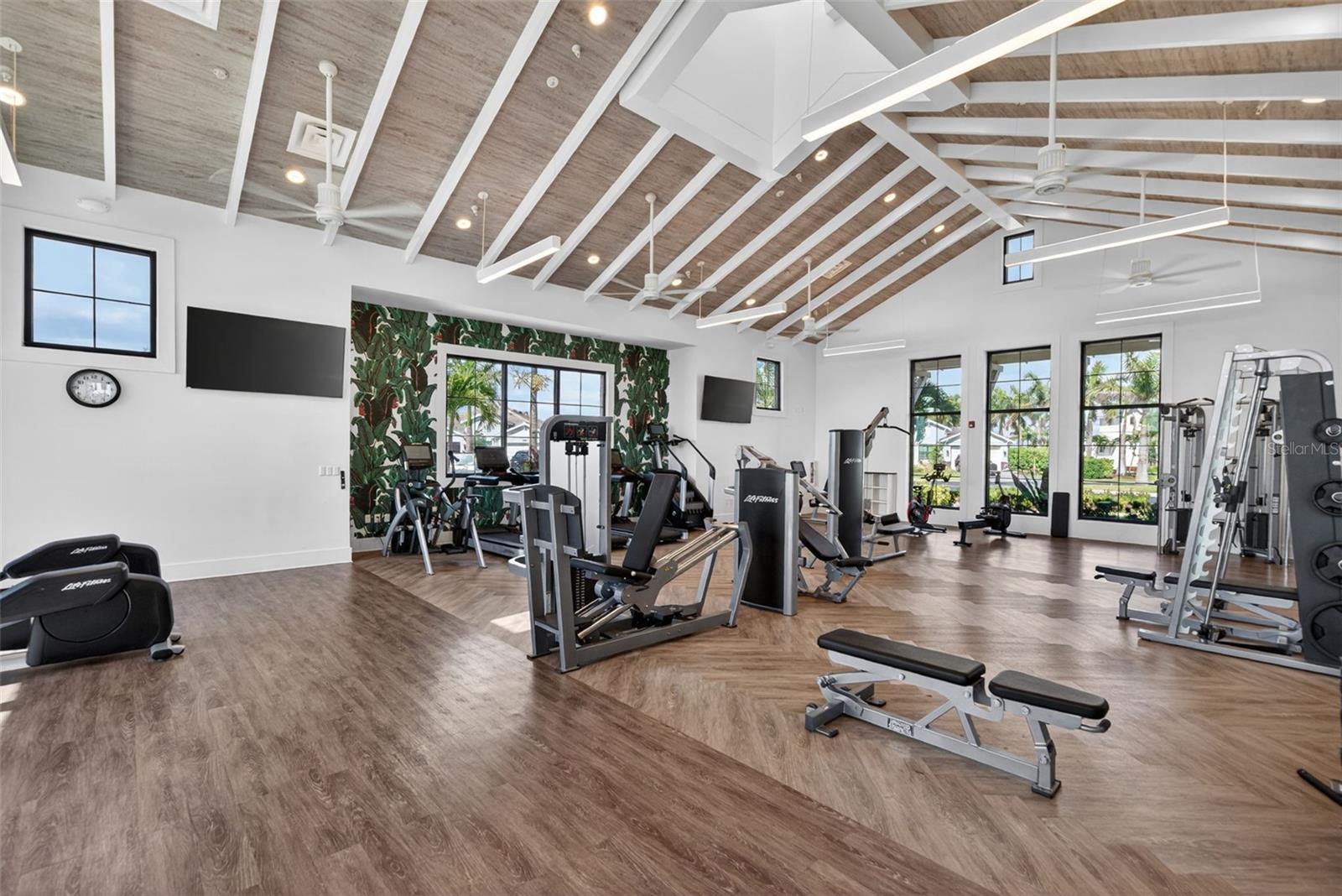 Gym - 12938 PINNACLE LN, VENICE