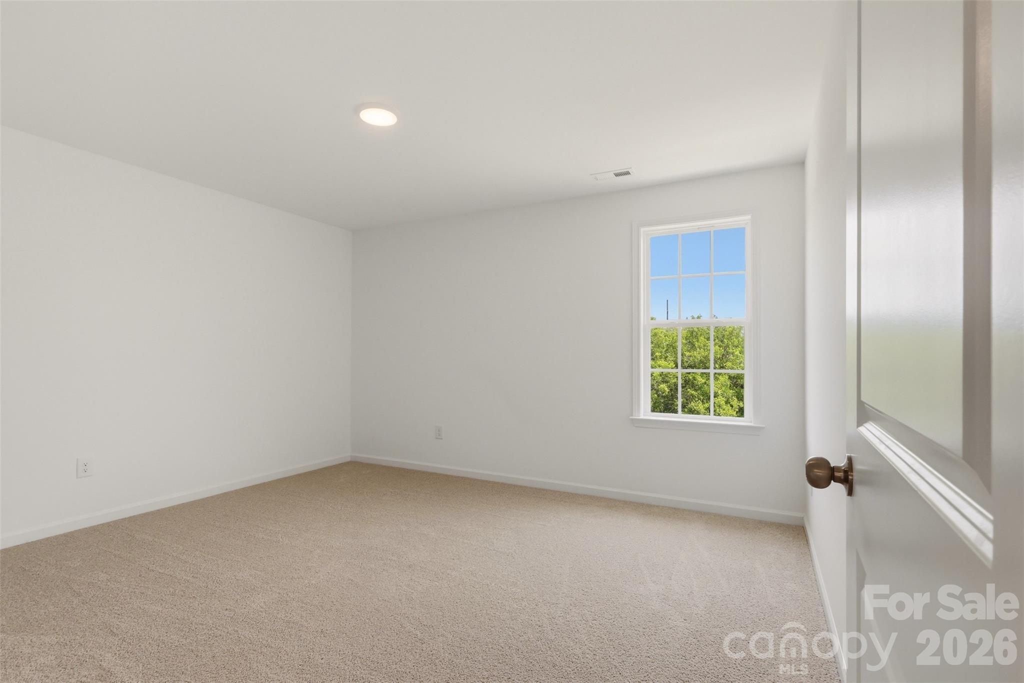 Single Family Residence at 228 Waylon Court, Lexington, photo 11 of 29