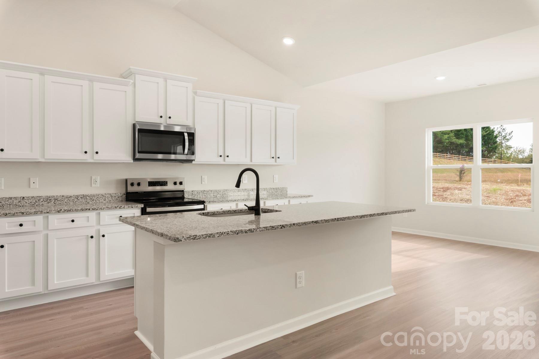 Single Family Residence at 3446 Robindale Drive, Winston Salem, photo 6 of 22