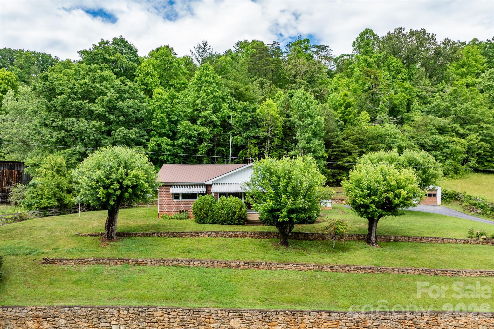 Single Family Residence at 302 Sprinkle Branch Road, Marshall, photo 3 of 38
