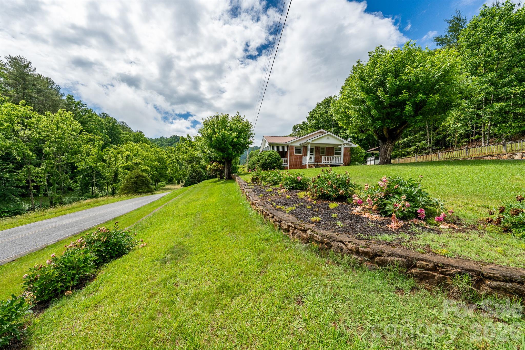 Single Family Residence at 302 Sprinkle Branch Road, Marshall, photo 13 of 38