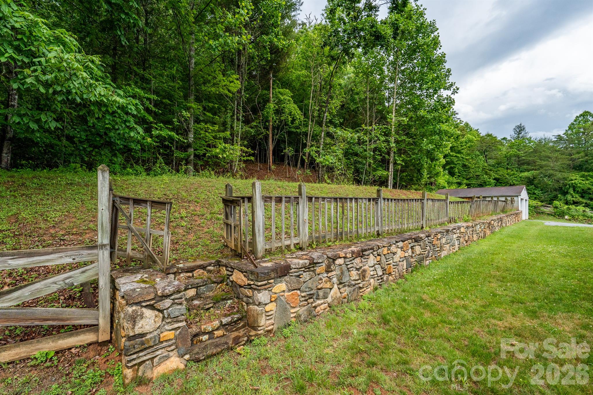 Single Family Residence at 302 Sprinkle Branch Road, Marshall, photo 14 of 38