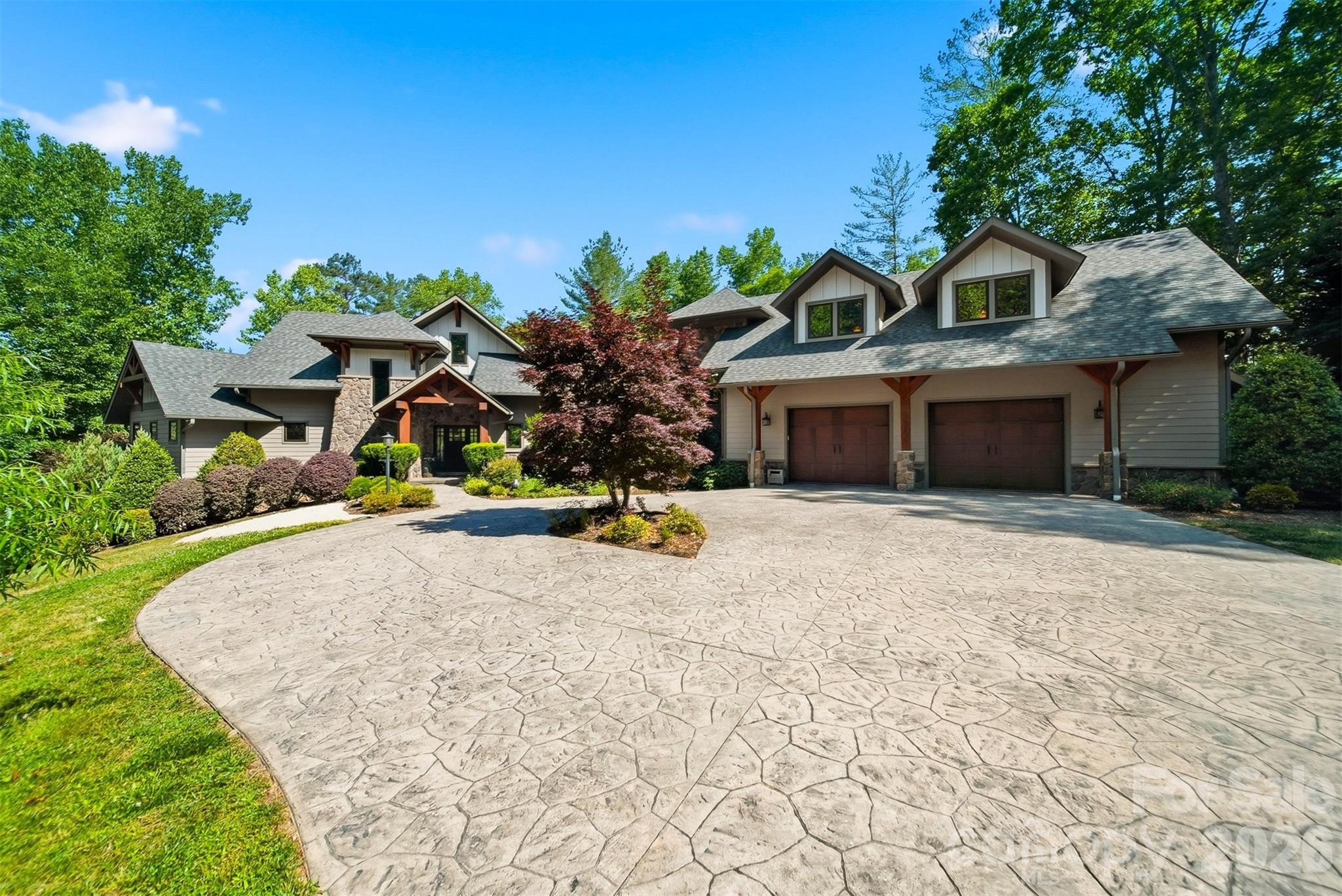 Welcome Home - 308 Riverwalk Drive, Connelly Springs