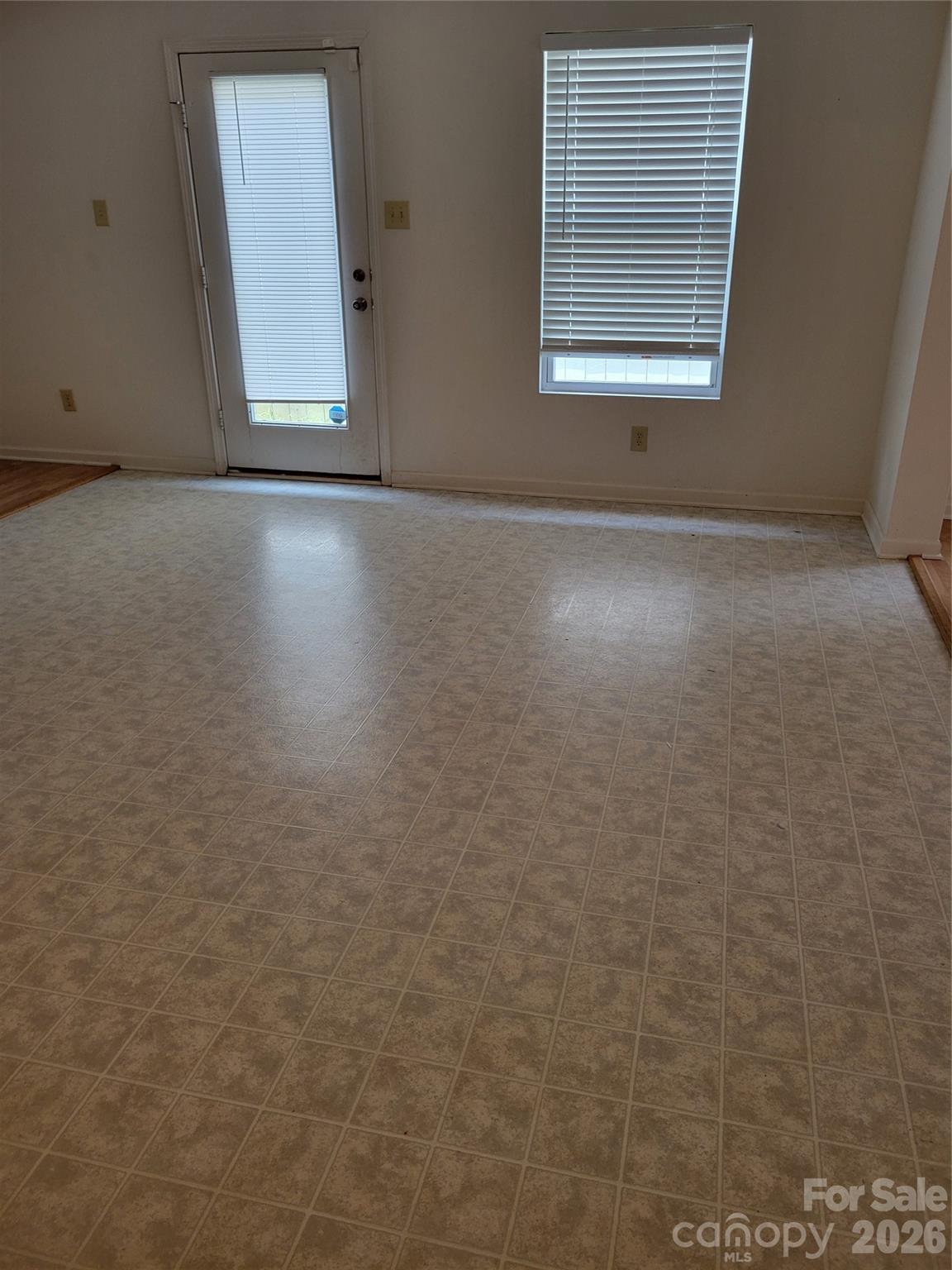 Single Family Residence at 806 Sinclair Drive, Monroe, photo 20 of 27