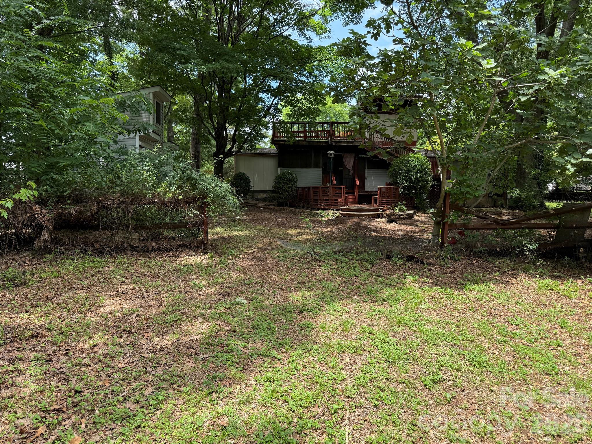Single Family Residence at 188 Forest Drive, Fort Mill, photo 11 of 45