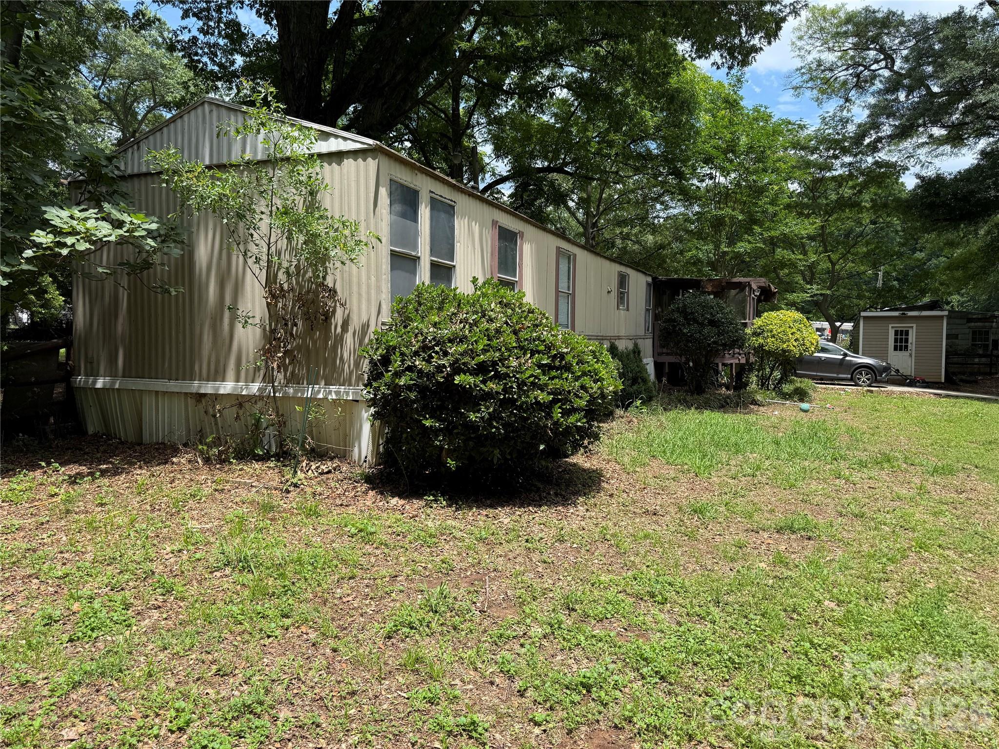 Single Family Residence at 188 Forest Drive, Fort Mill, photo 16 of 45
