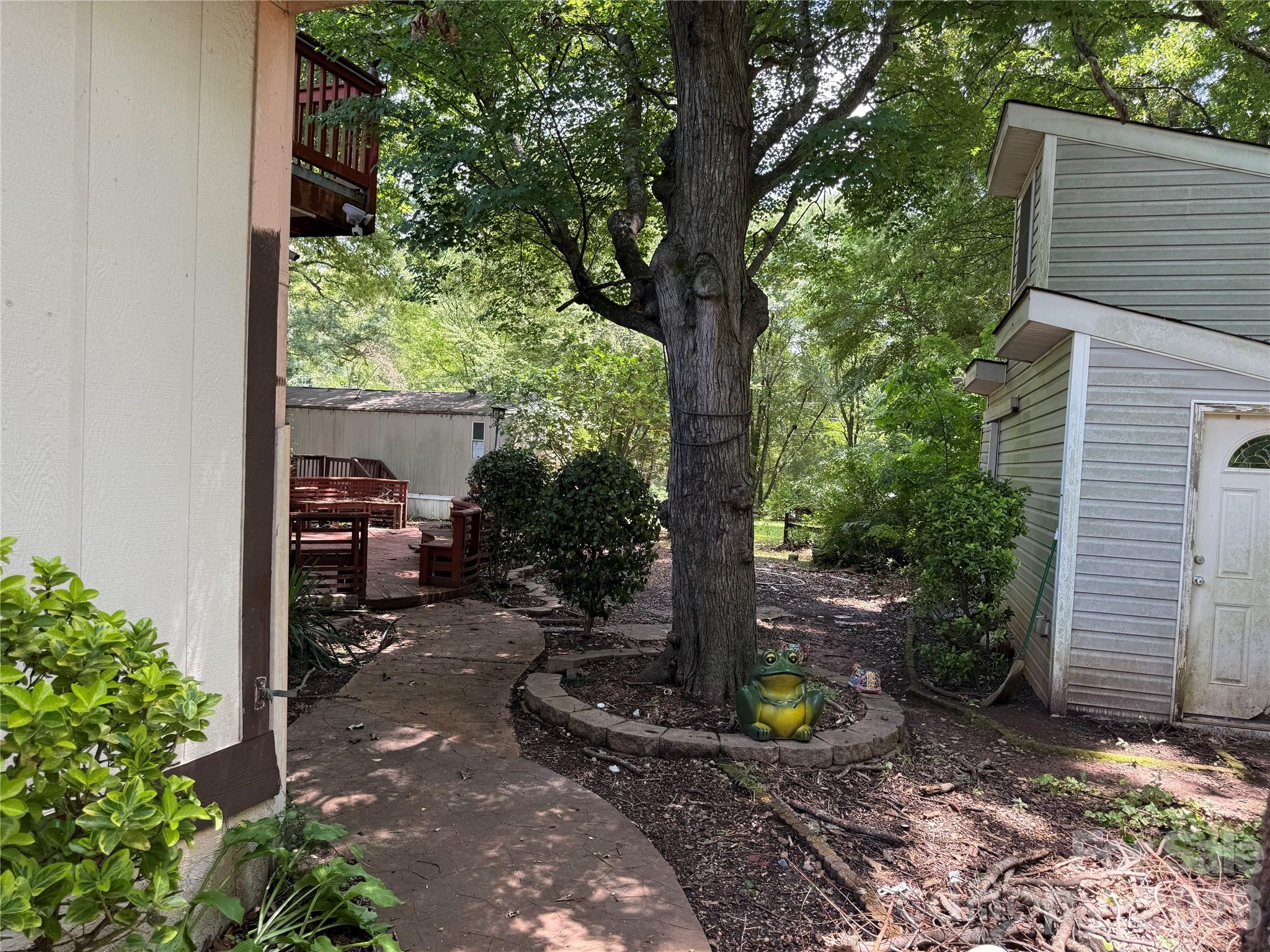 Single Family Residence at 188 Forest Drive, Fort Mill, photo 24 of 45