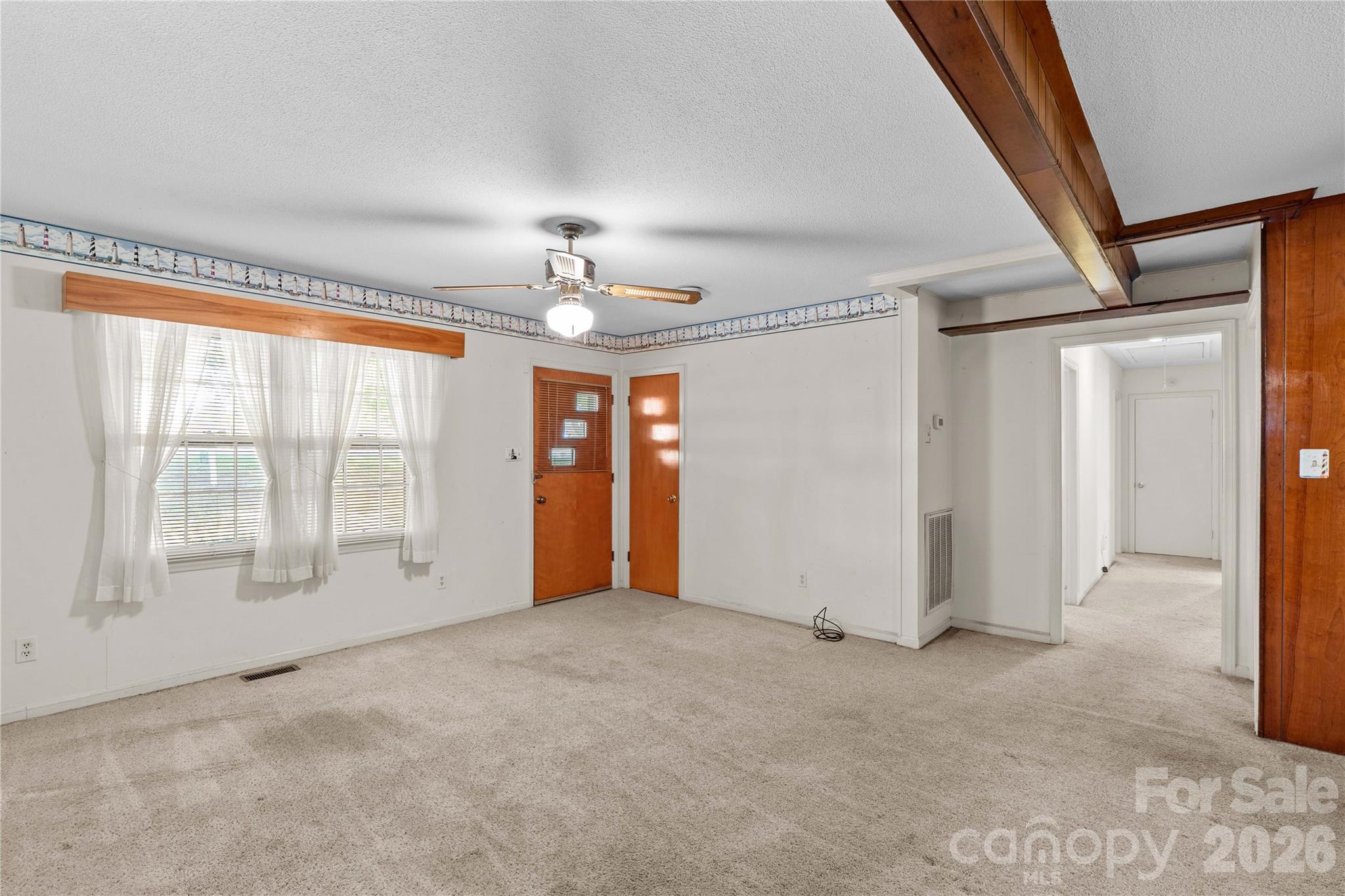 Single Family Residence at 1059 Shearers Road, Mooresville, photo 6 of 48