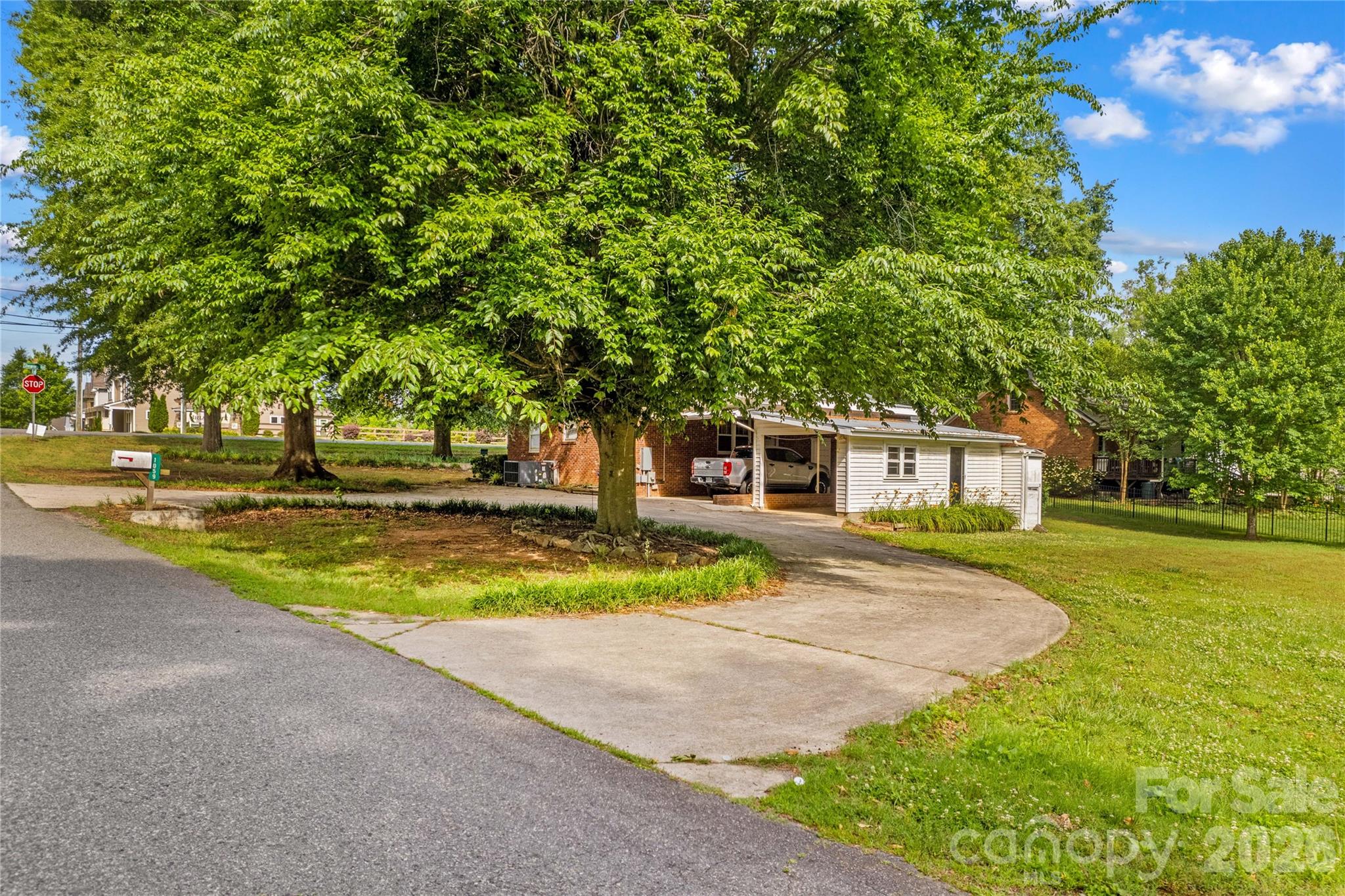 Single Family Residence at 1059 Shearers Road, Mooresville, photo 42 of 48