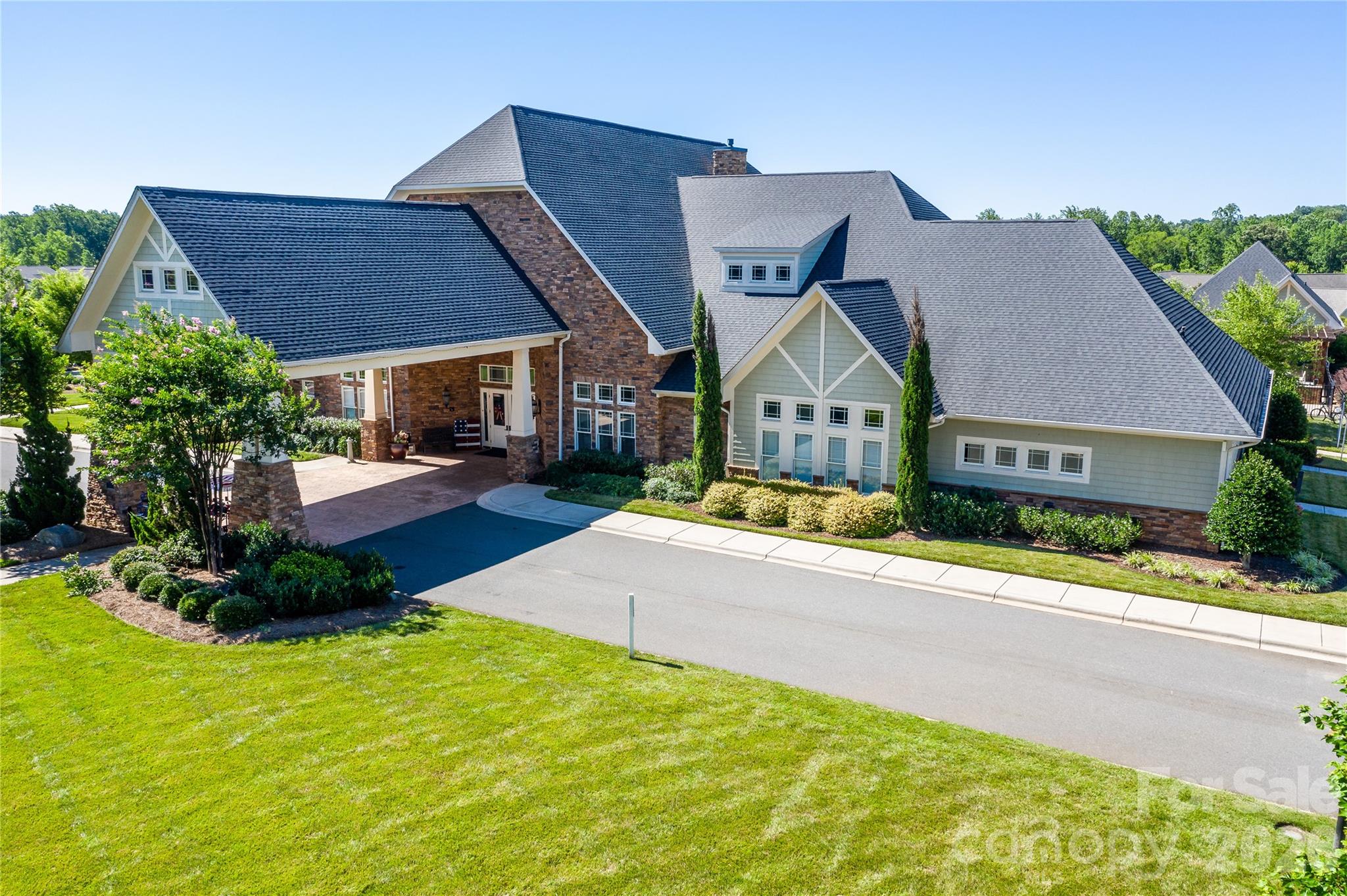 Single Family Residence at 13006 Hazelbrook Lane, Cornelius, photo 33 of 48