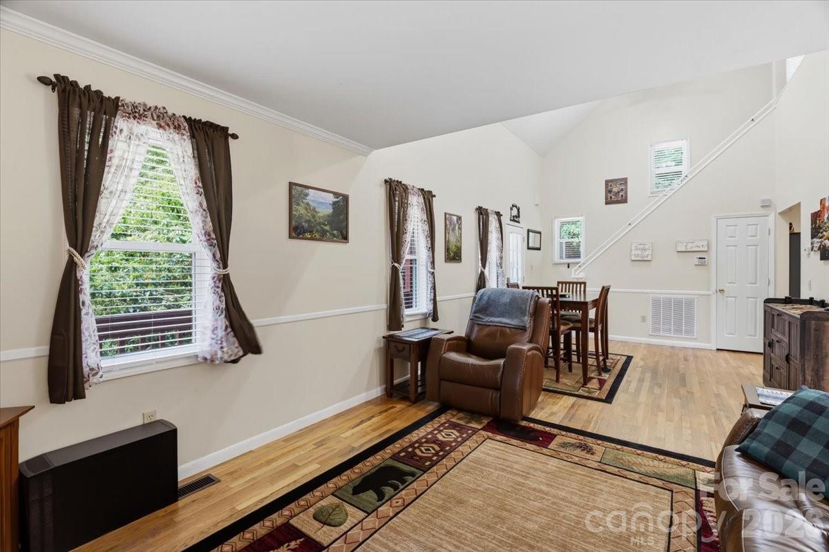 Single Family Residence at 122 Arnold Heights, Waynesville, photo 10 of 43