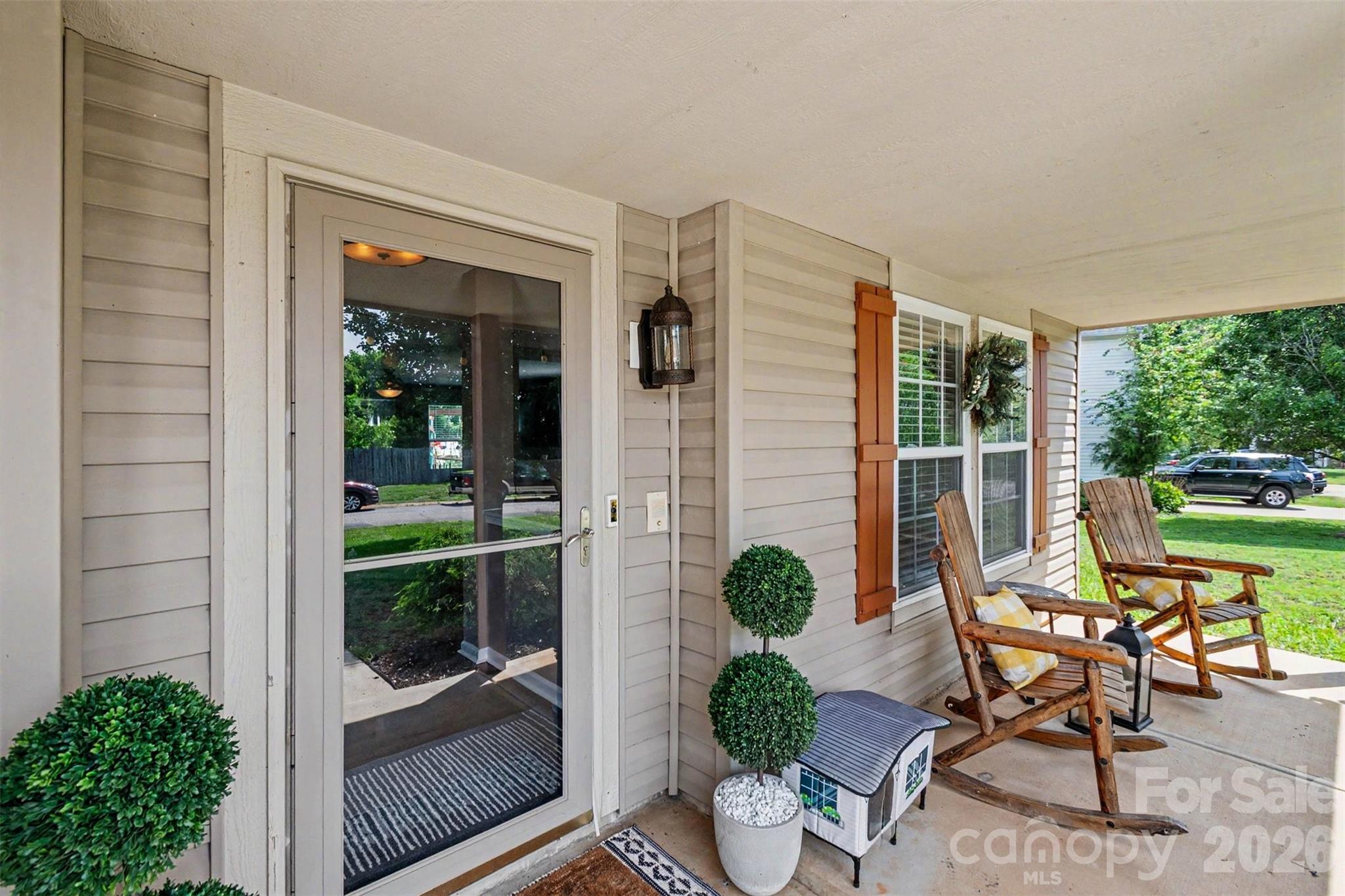 COVERED FRONT PORCH - 1505 Morning Dove Way, Clover