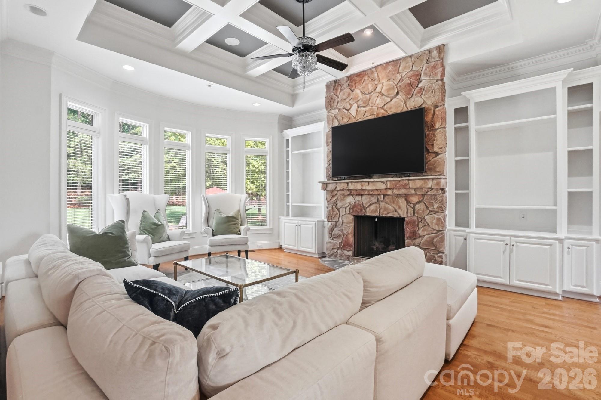 Single Family Residence at 105 Quincy Court, Mooresville, photo 7 of 47