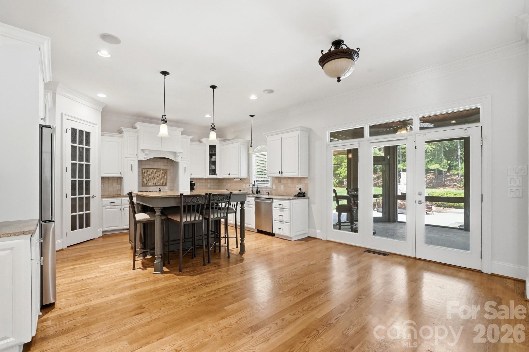 Single Family Residence at 105 Quincy Court, Mooresville, photo 8 of 47