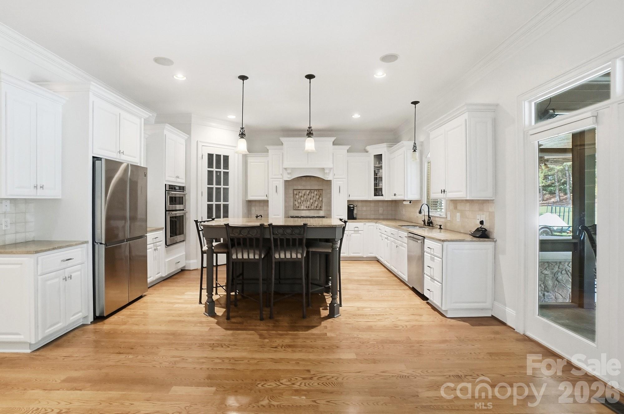 Single Family Residence at 105 Quincy Court, Mooresville, photo 9 of 47