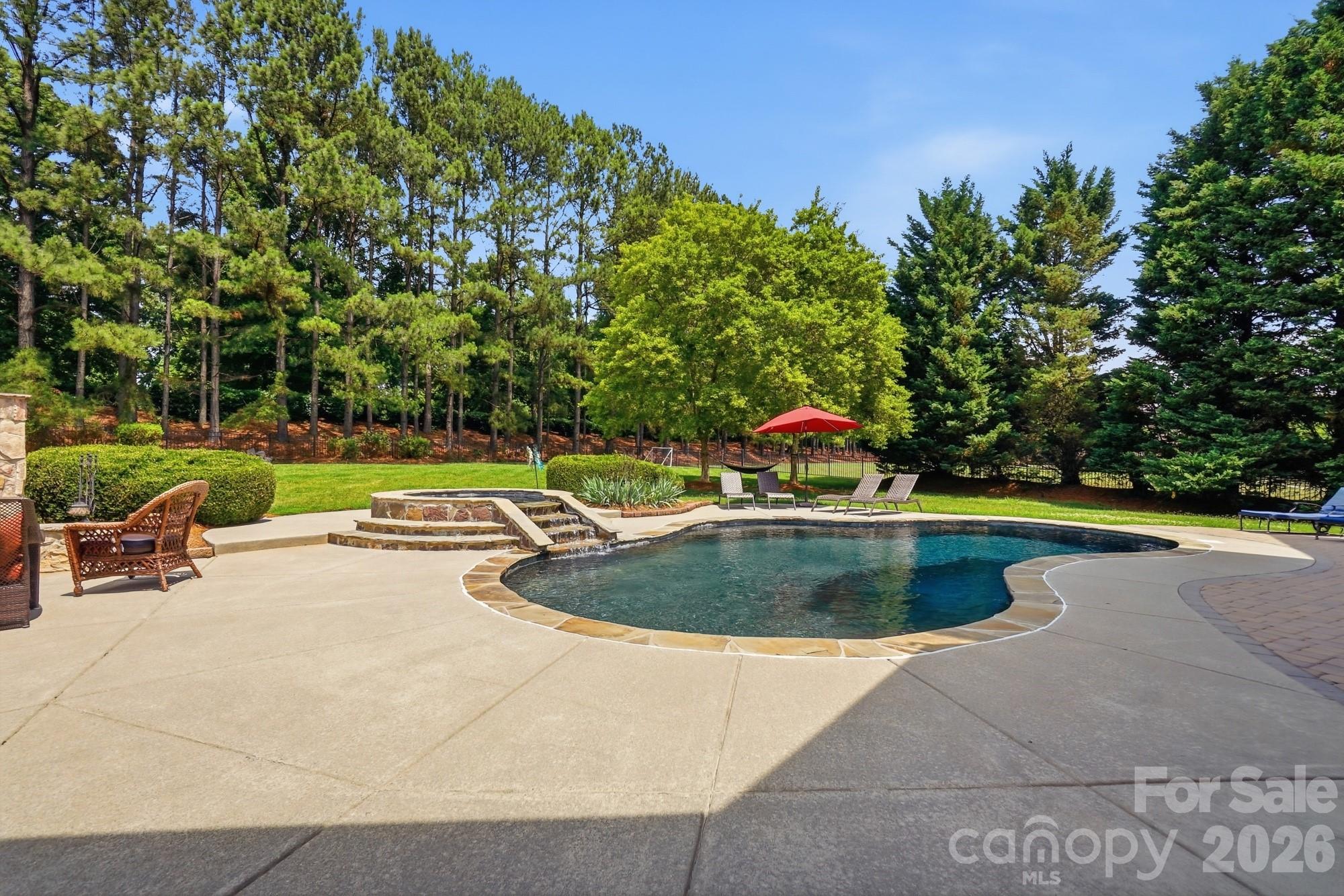 Single Family Residence at 105 Quincy Court, Mooresville, photo 32 of 47
