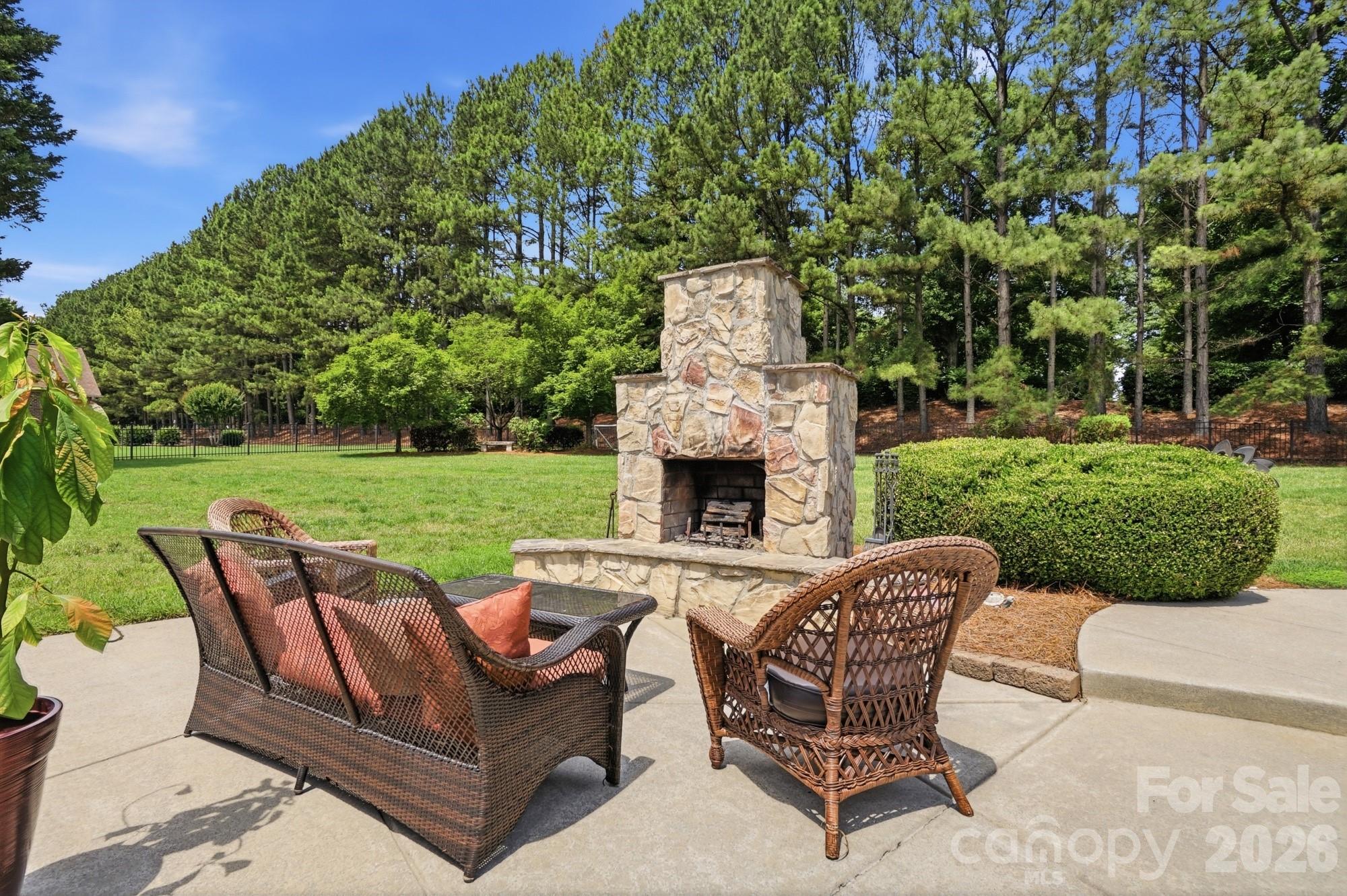 Single Family Residence at 105 Quincy Court, Mooresville, photo 35 of 47