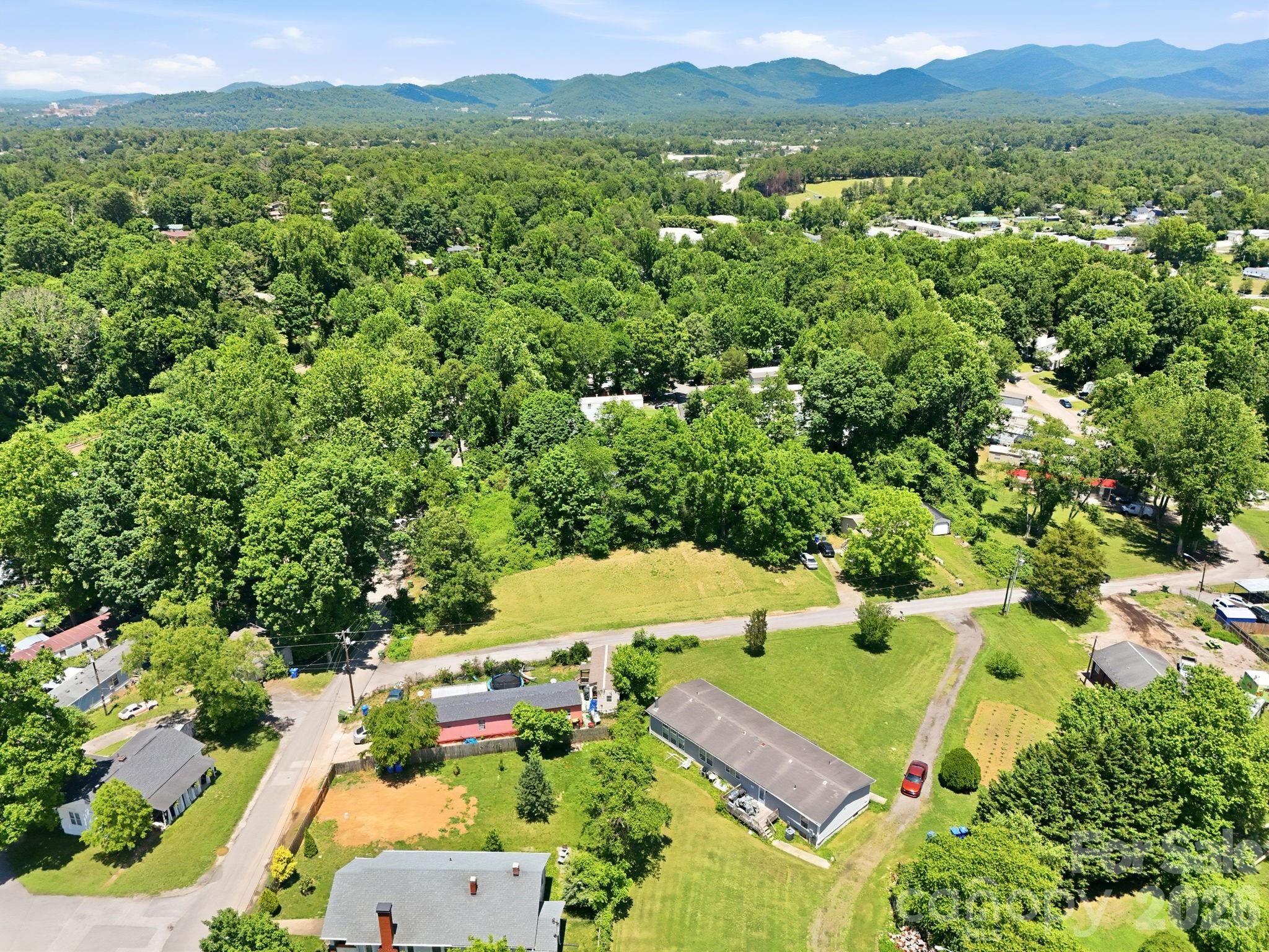 Lot at TBD Rock Hill Place, Asheville, photo 5 of 15