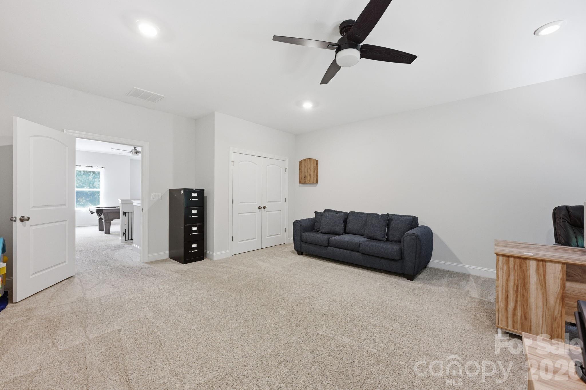 Single Family Residence at 125 Sweet Grass Lane, Mooresville, photo 24 of 44
