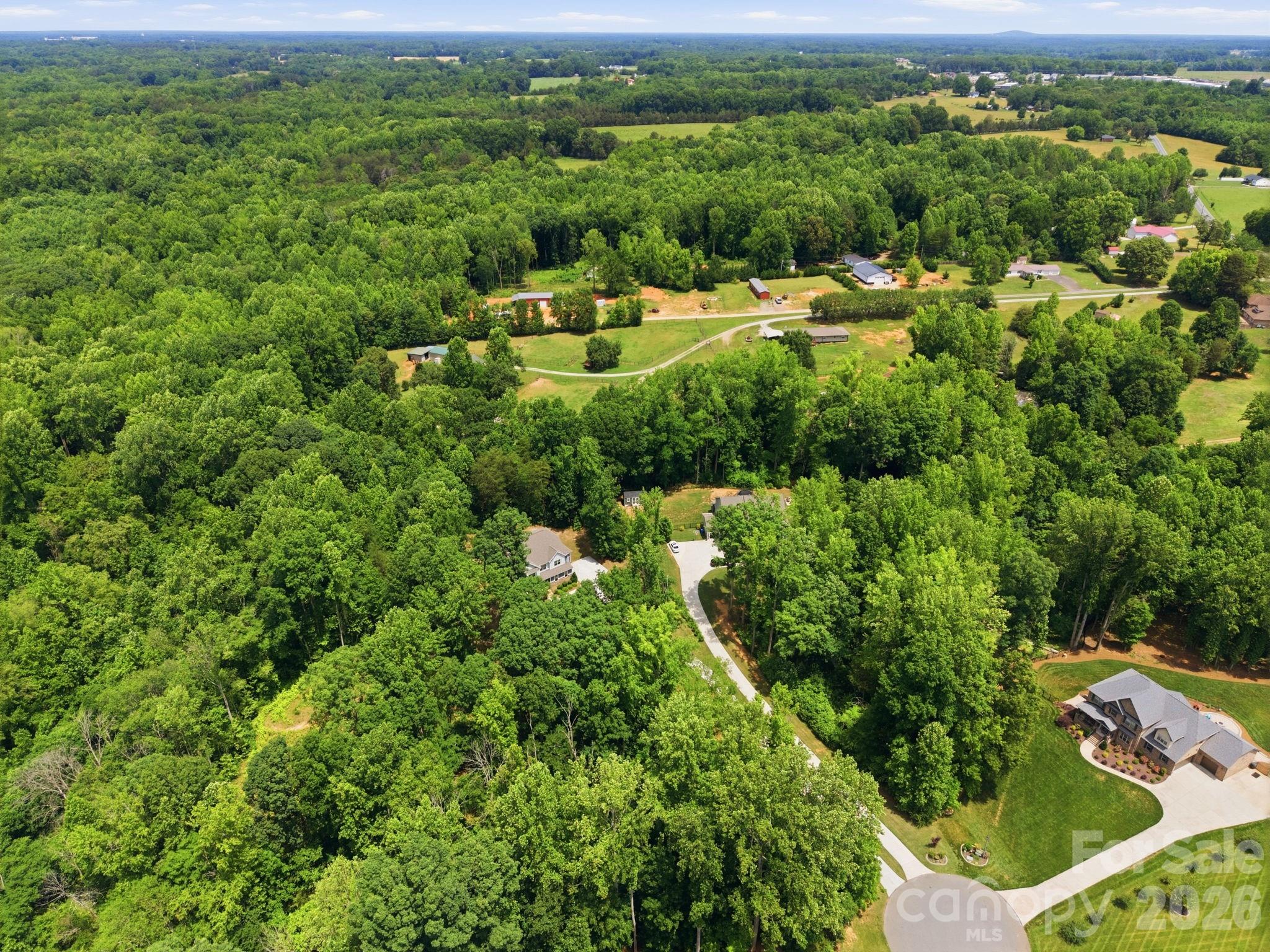 Single Family Residence at 125 Sweet Grass Lane, Mooresville, photo 41 of 44