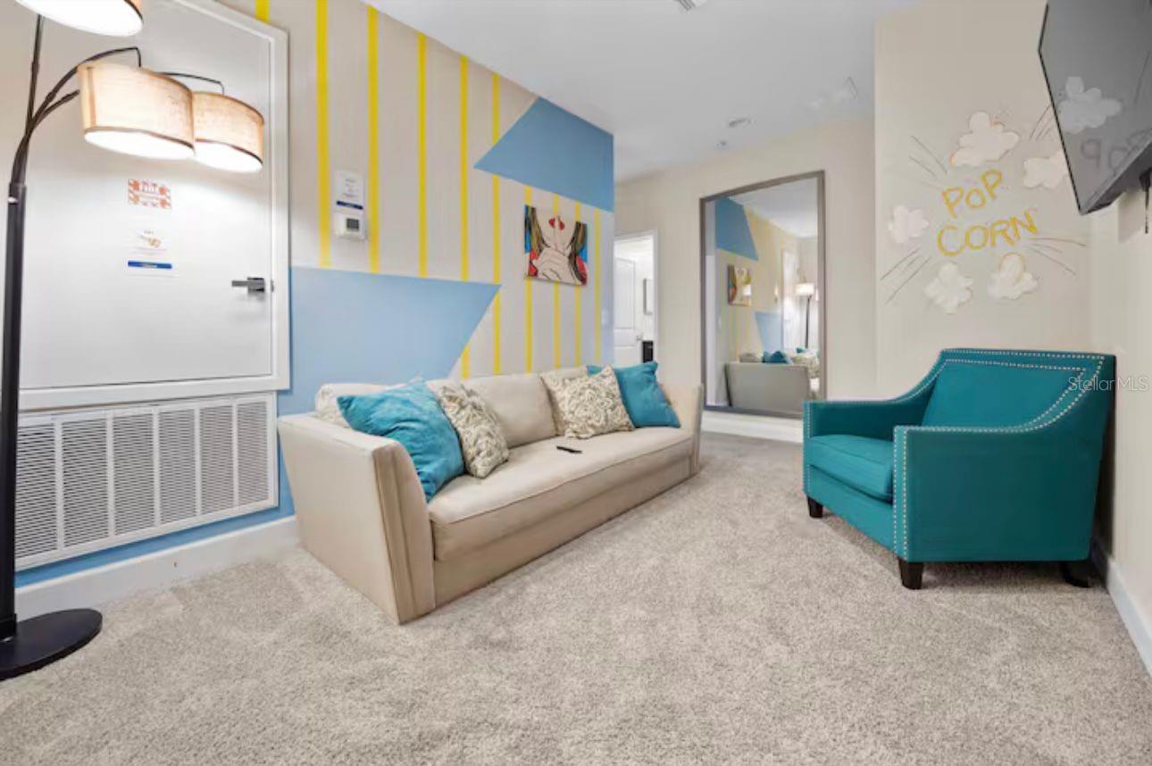 Single Family Residence at 192 VILLA DOMANI CIR, DAVENPORT, photo 11 of 12