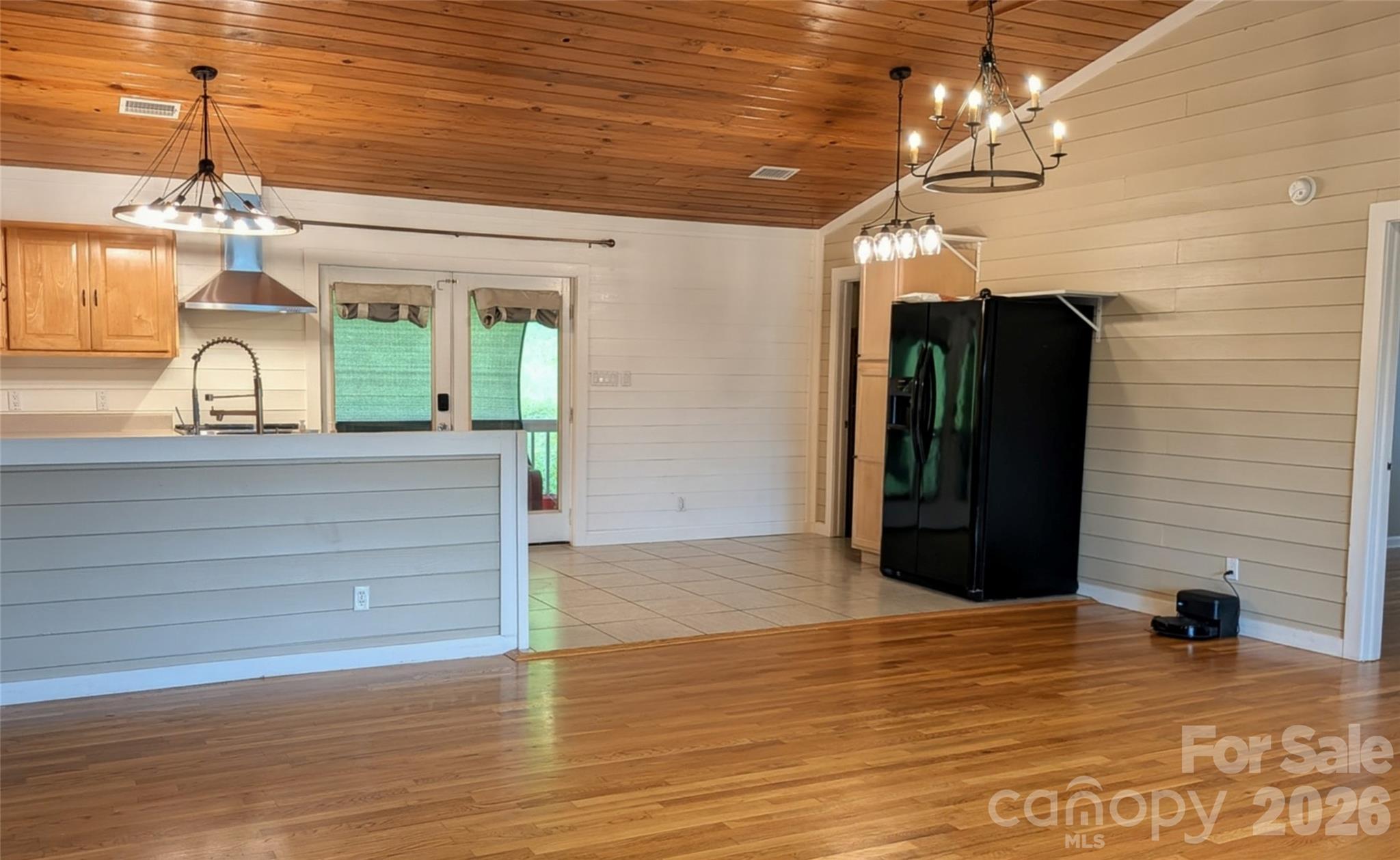 Single Family Residence at 59 Ck Cabin Drive, Hot Springs, photo 17 of 47