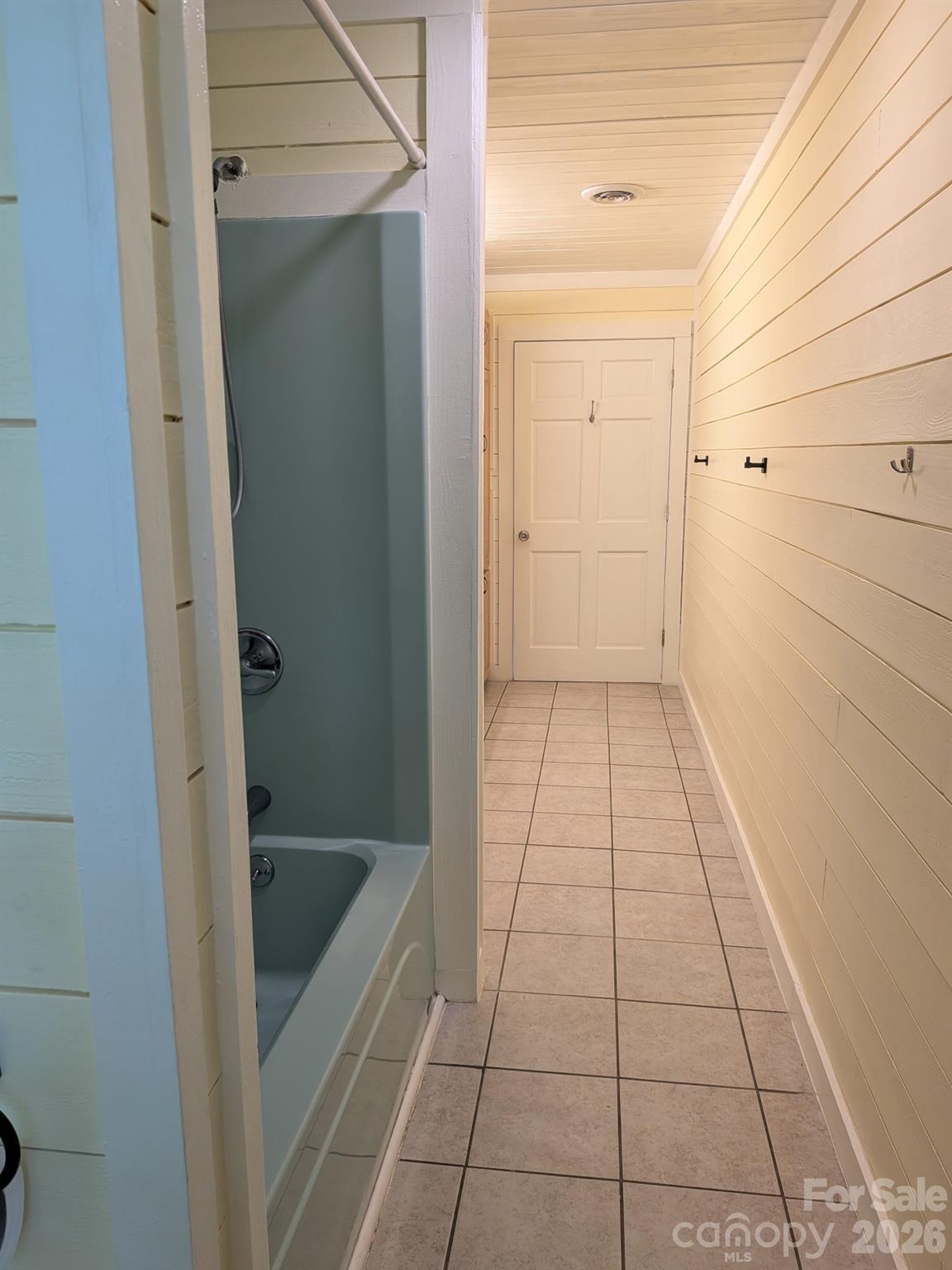 Single Family Residence at 59 Ck Cabin Drive, Hot Springs, photo 24 of 47