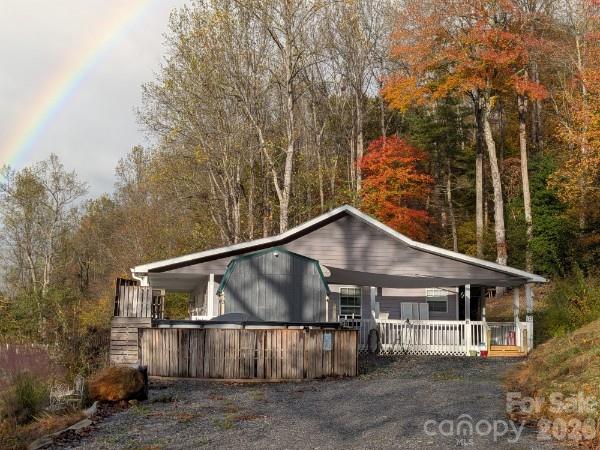 Autumn leaves - 59 Ck Cabin Drive, Hot Springs