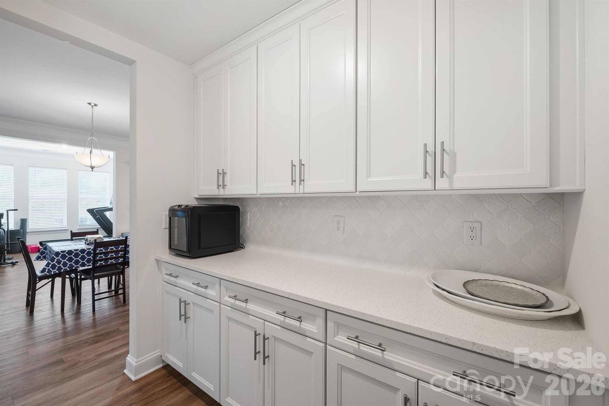 Butler's Pantry Off Dining Room - 282 Bouchard Drive, Waxhaw