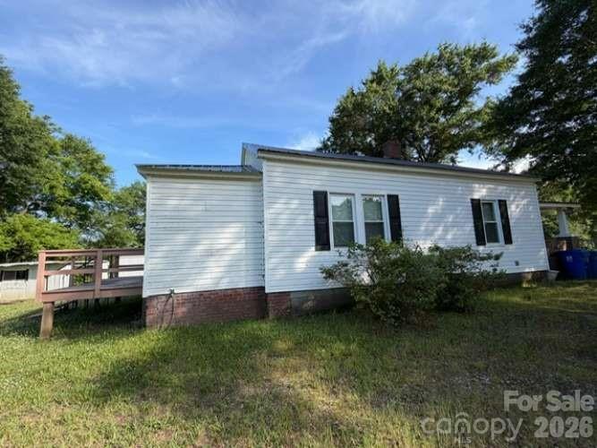 Single Family Residence at 2937 Gastonia Highway, Lincolnton, photo 5 of 23