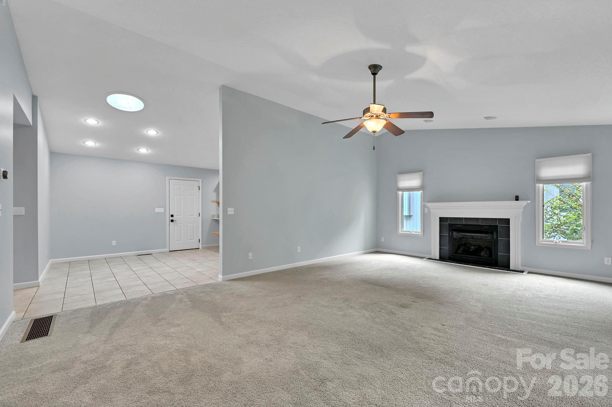 Townhouse at 434 Kyfields None, Weaverville, photo 8 of 21