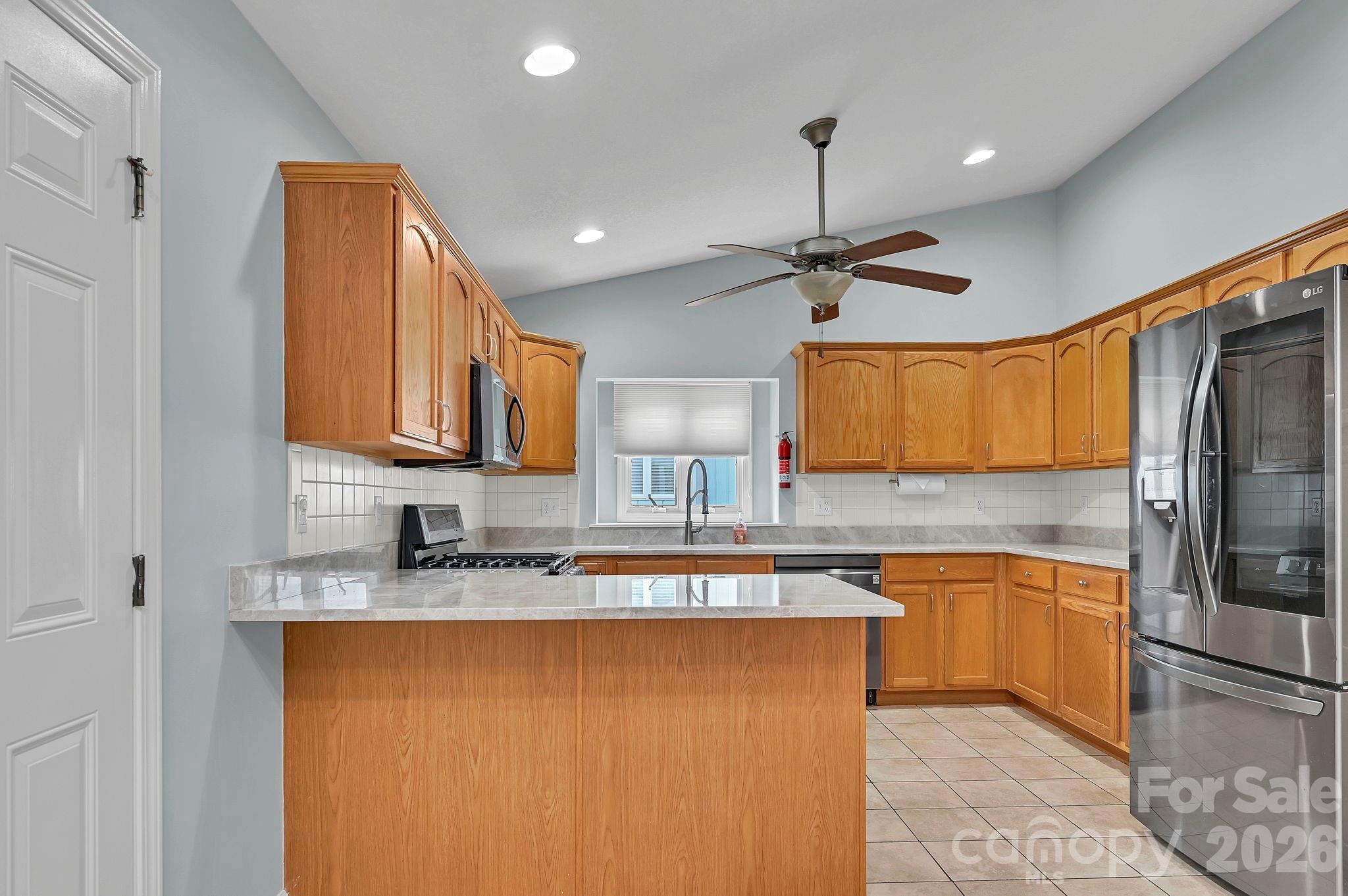 Townhouse at 434 Kyfields None, Weaverville, photo 10 of 21