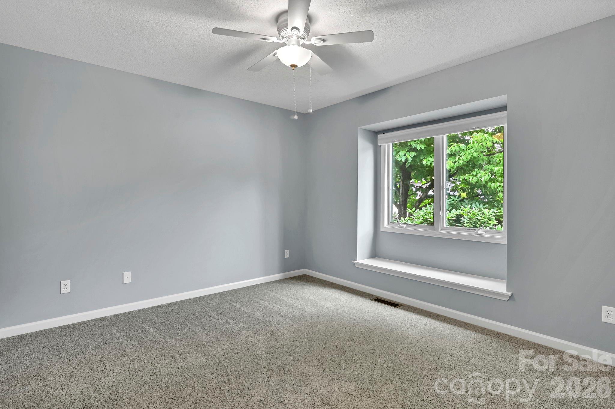 Townhouse at 434 Kyfields None, Weaverville, photo 17 of 21